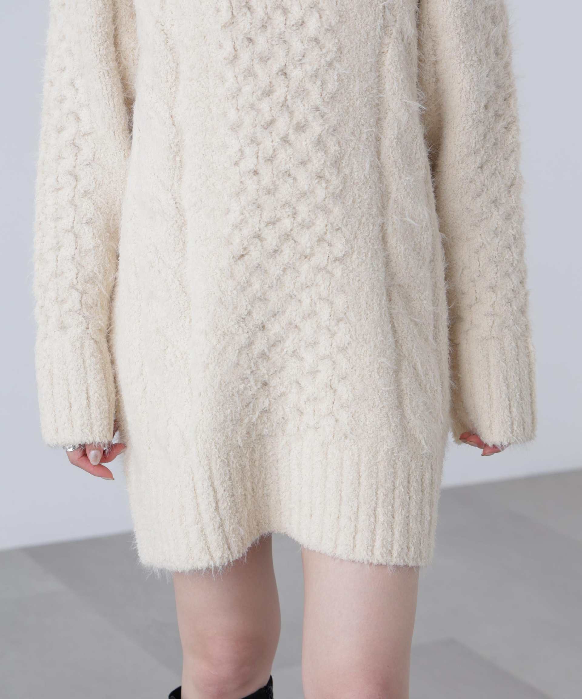 テディヤーンケーブル編みミニワンピース オフ