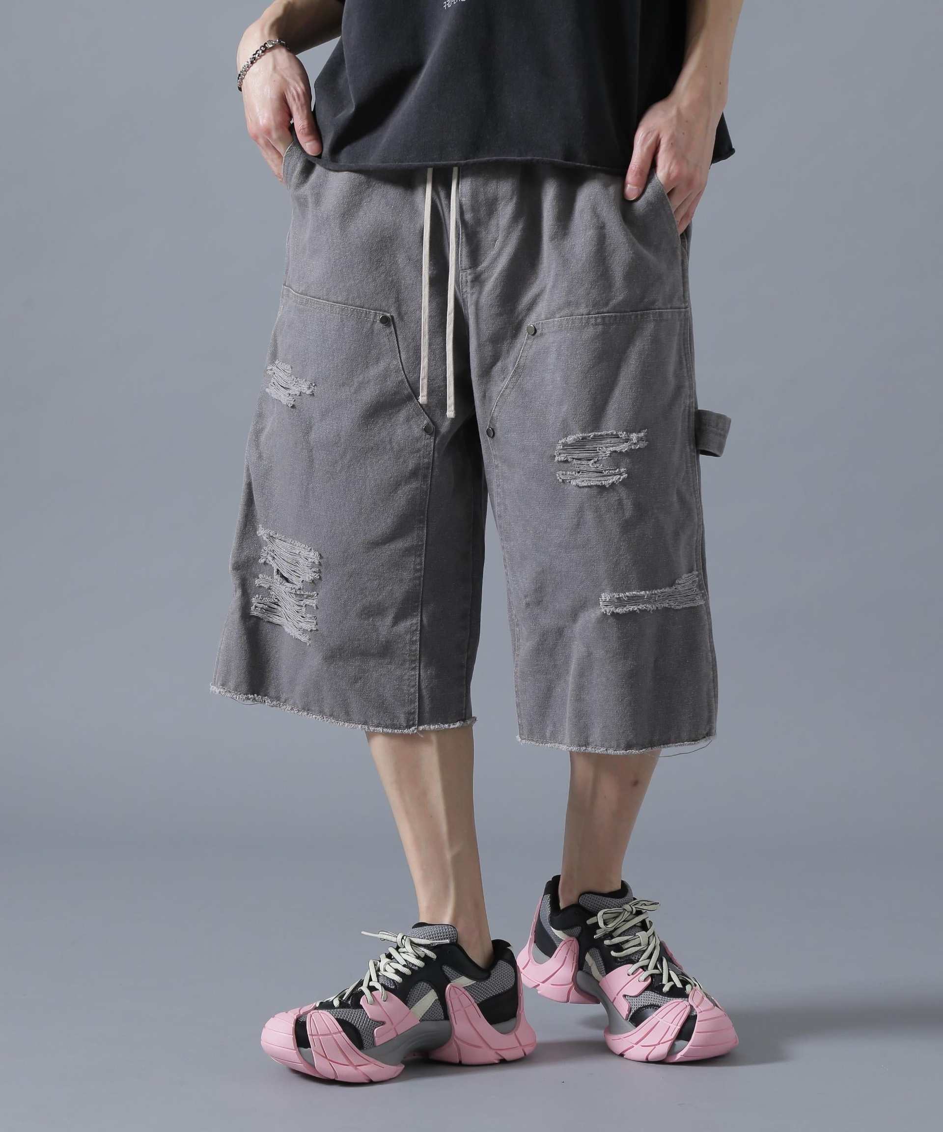 DankeSchon/ダンケシェーン/DAMAGE DUCK WKNEE SHORTS グレー