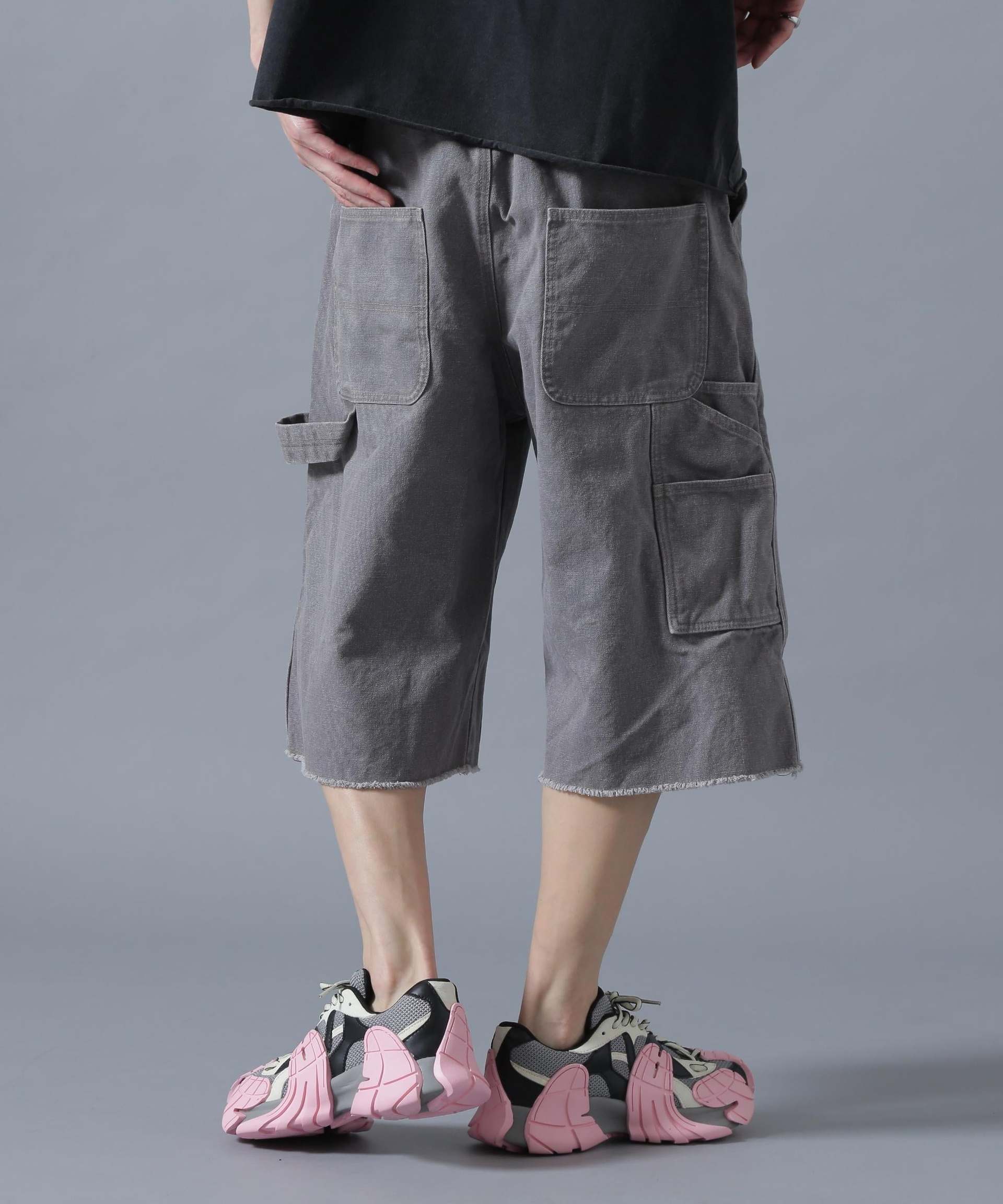 DankeSchon/ダンケシェーン/DAMAGE DUCK WKNEE SHORTS グレー