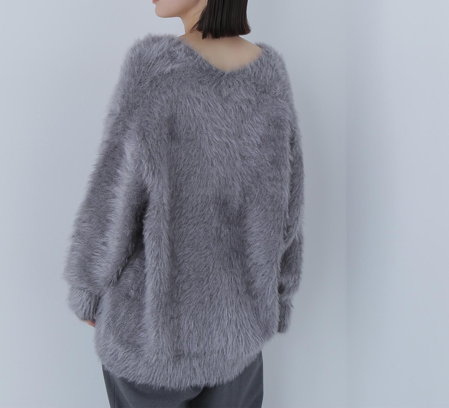 ヘアリーラメニットシリーズ Vネックカーディガン チャコール1