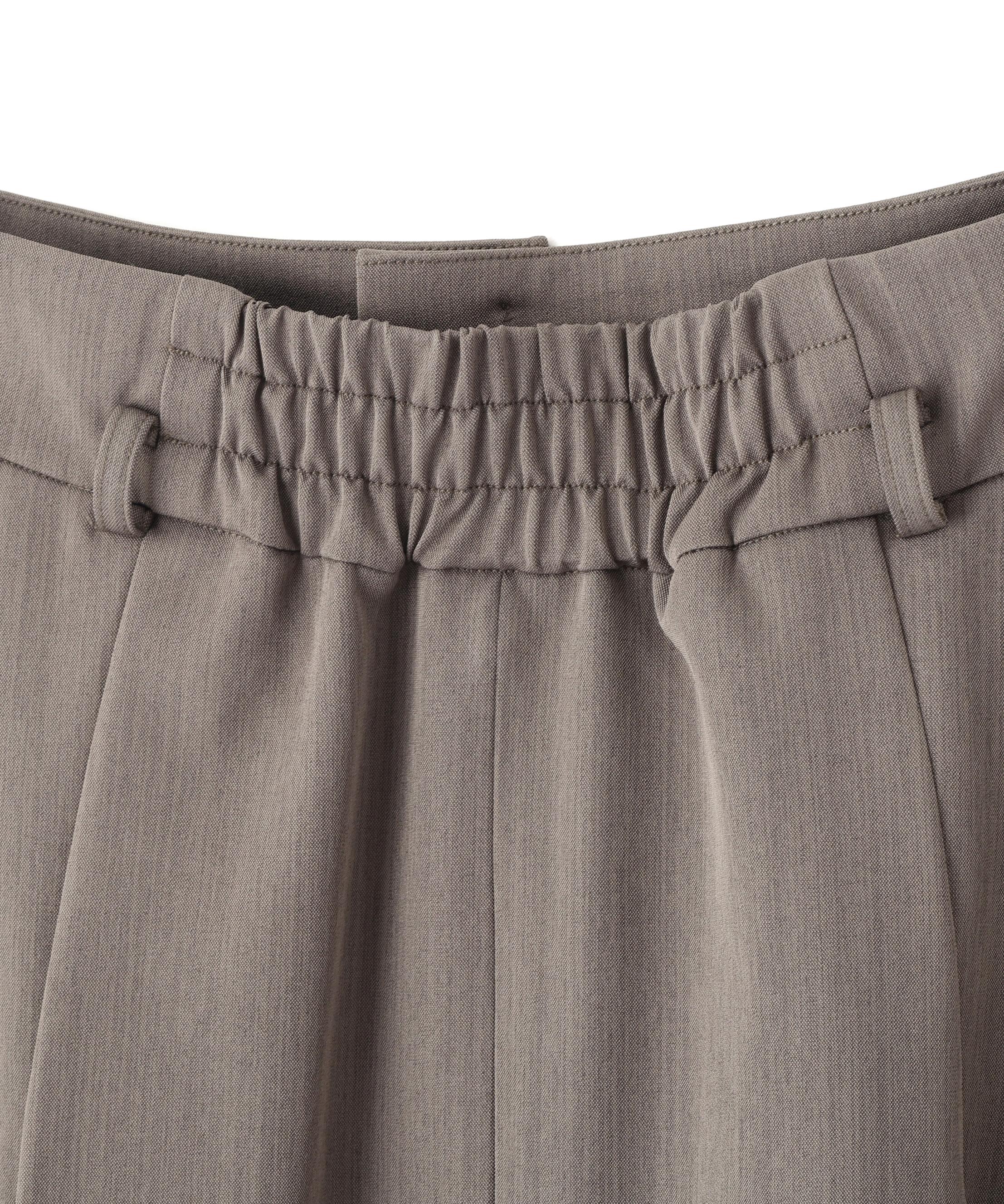 ベルト付タックフレアスカート グレー