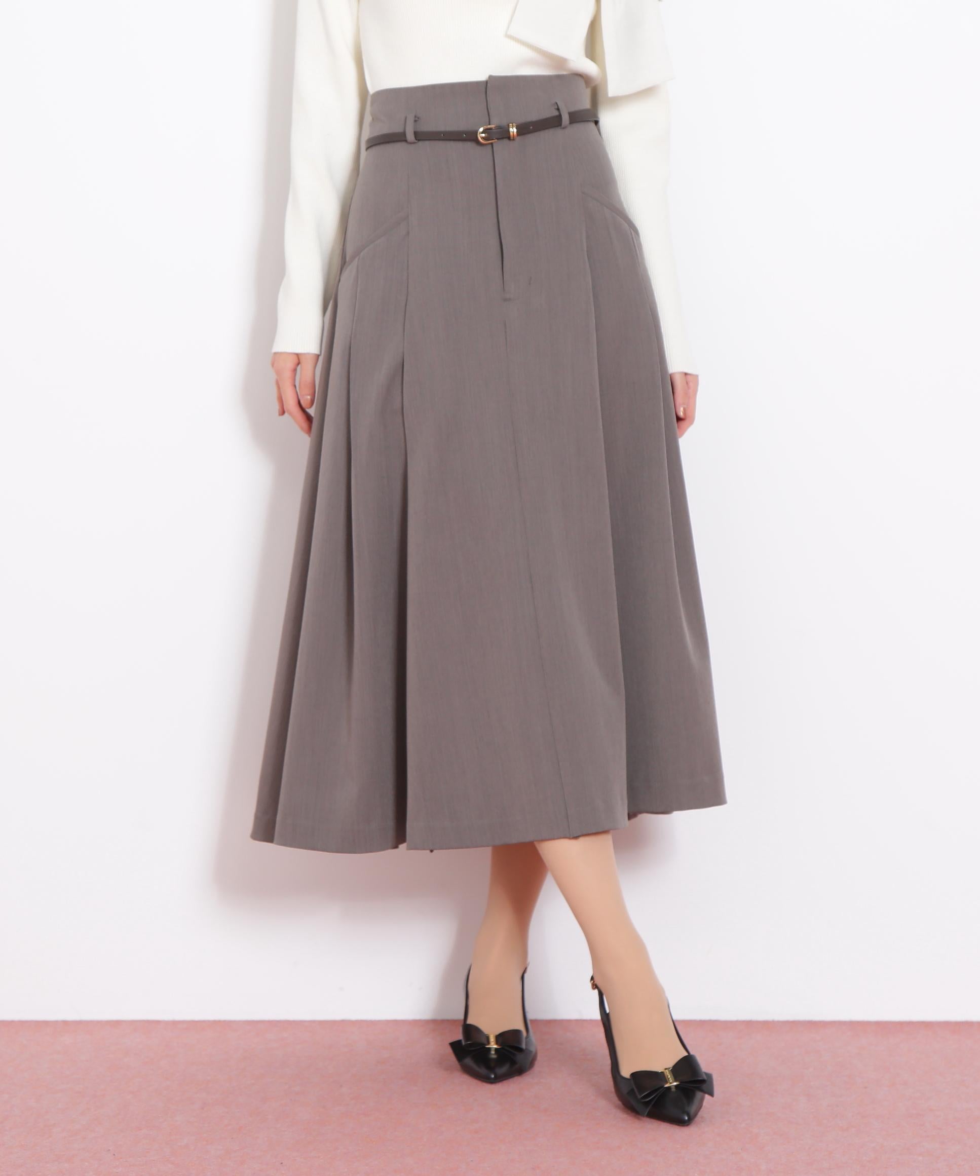 ベルト付タックフレアスカート グレー