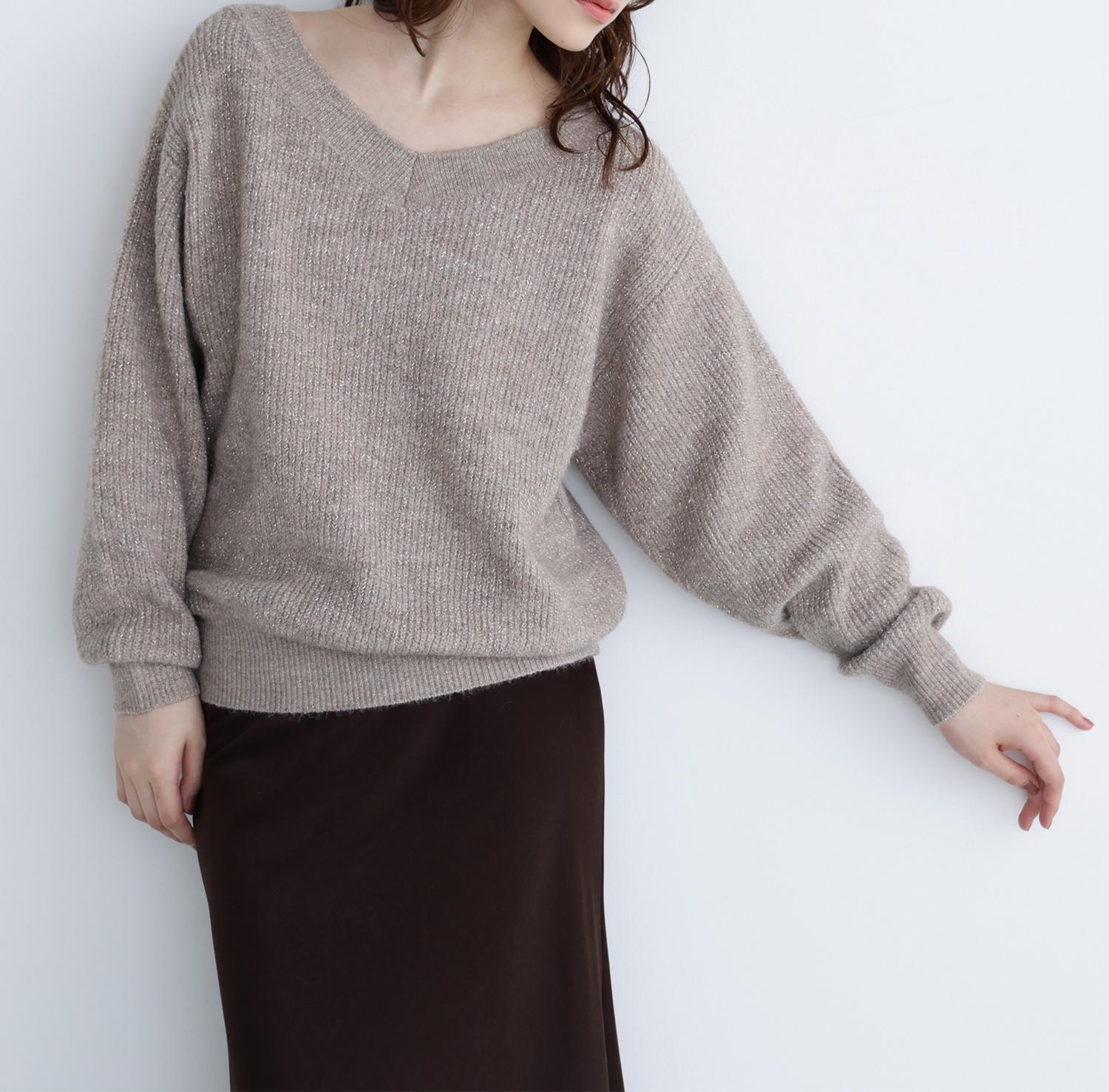 Vネックボクシーラメニット ベージュ