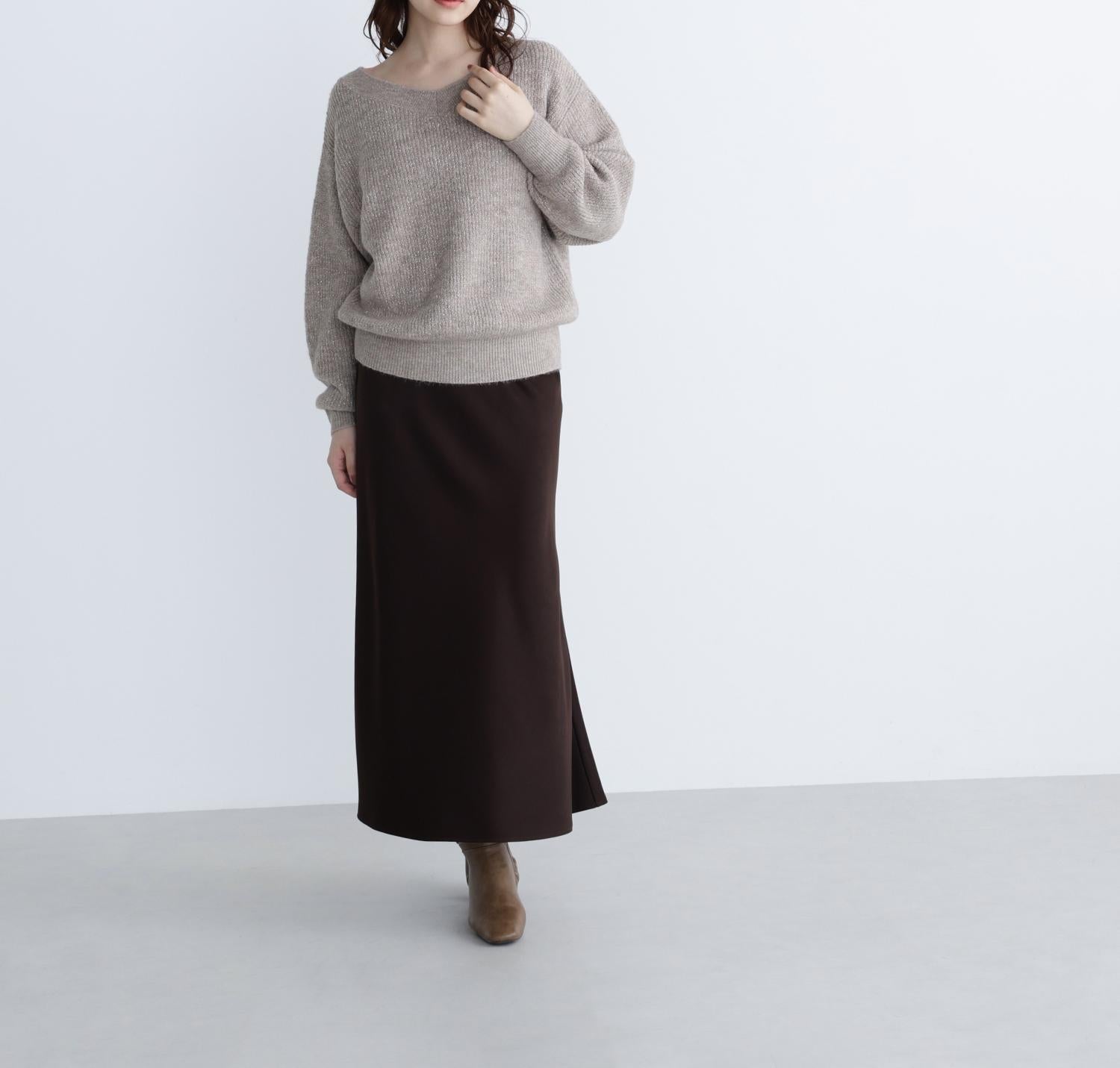 Vネックボクシーラメニット ベージュ