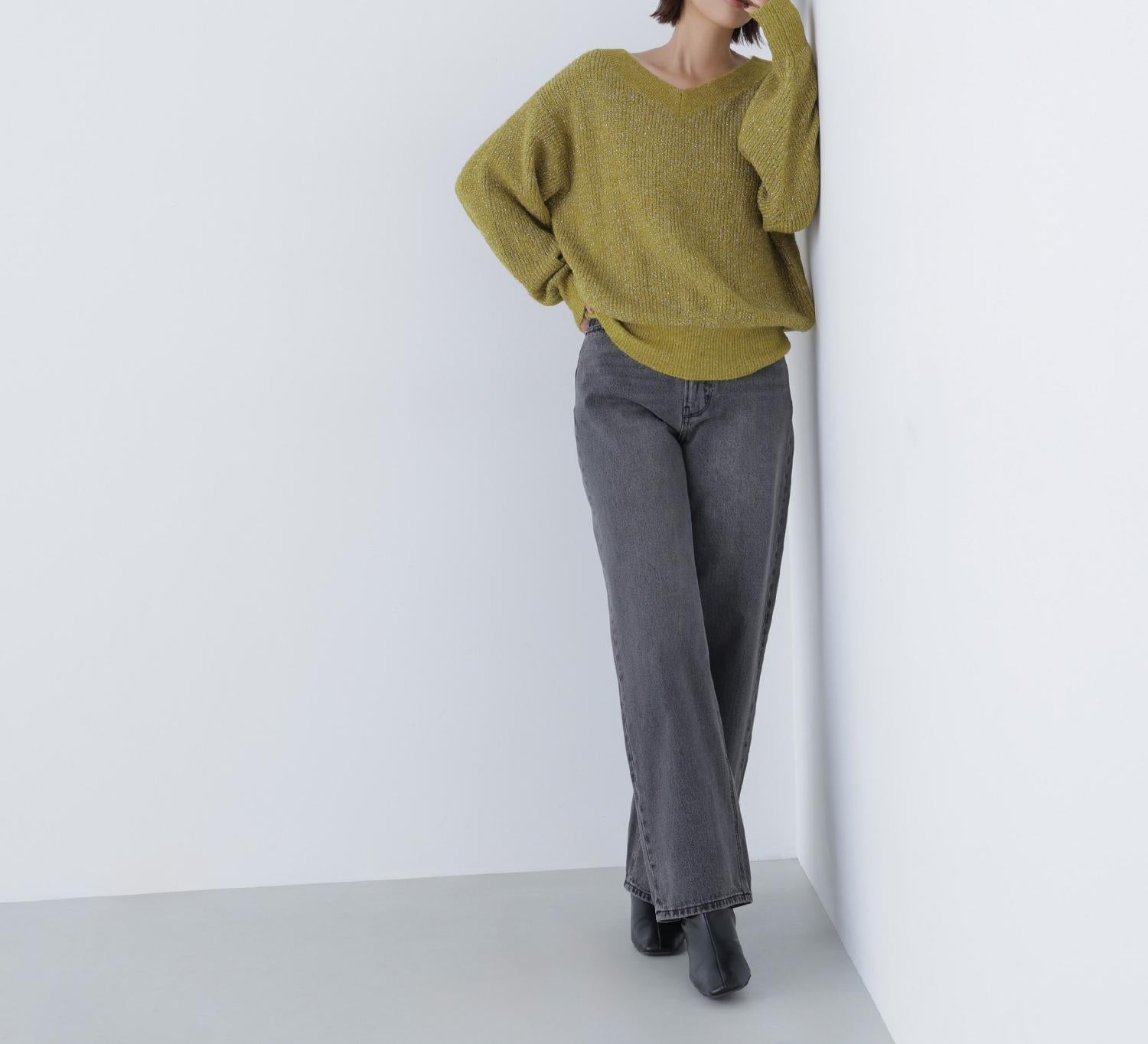 Vネックボクシーラメニット ライムグリーン1