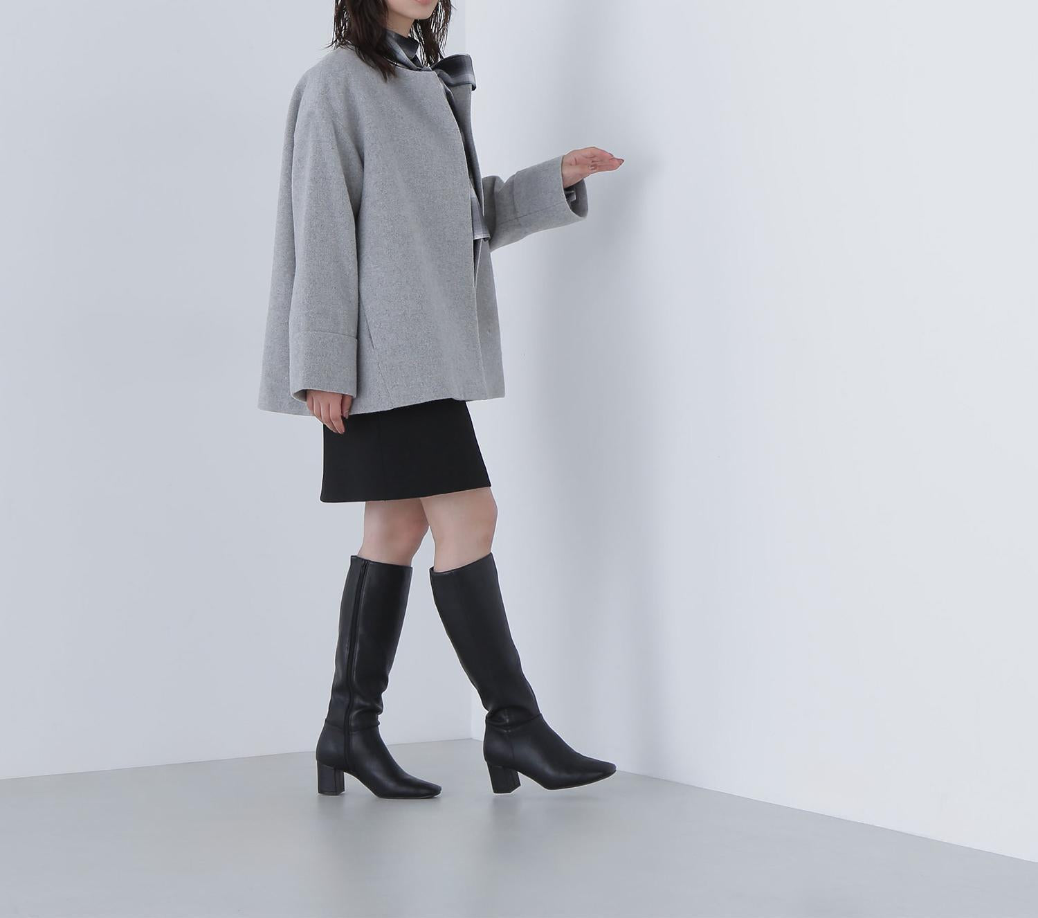 毎日に“ちょうどいい”カシミヤ混コート グレー