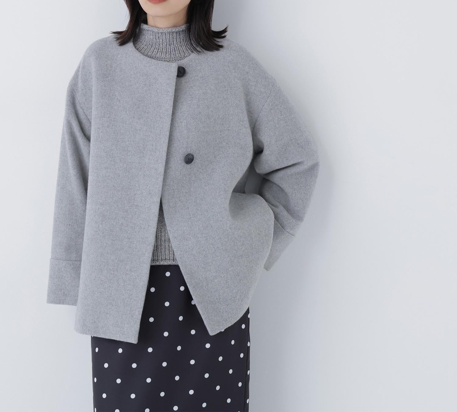 毎日に“ちょうどいい”カシミヤ混コート グレー