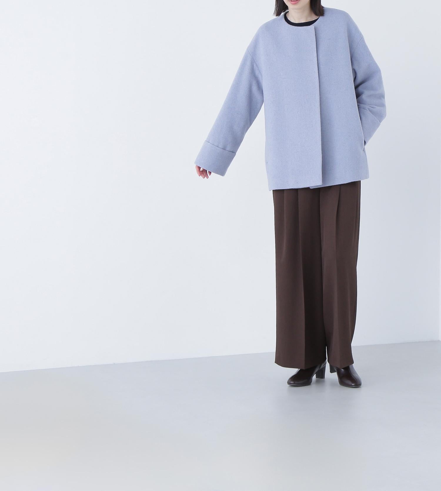 毎日に“ちょうどいい”カシミヤ混コート ブルー