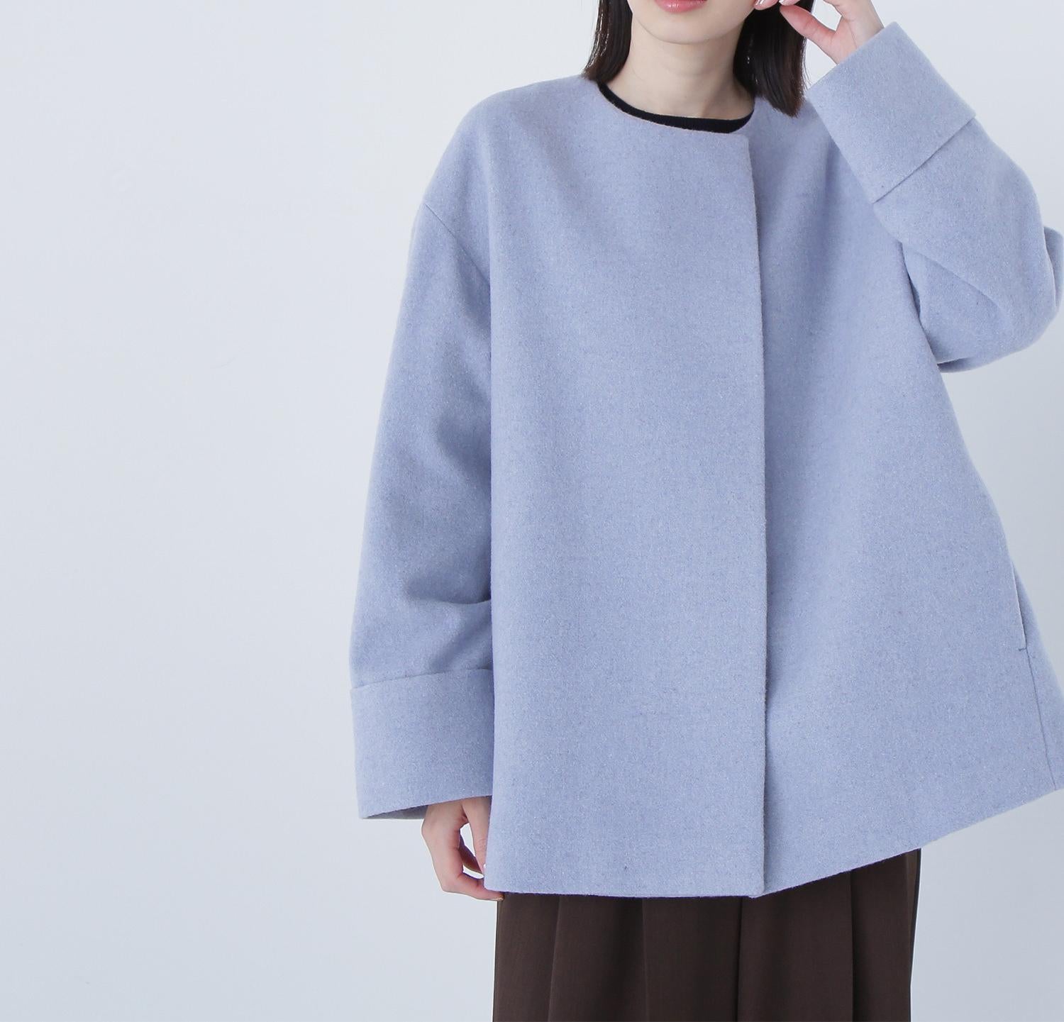 毎日に“ちょうどいい”カシミヤ混コート ブルー