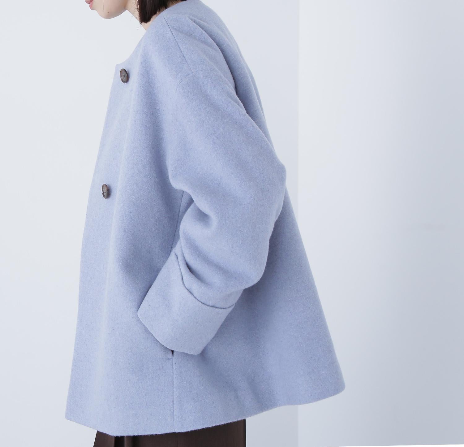 毎日に“ちょうどいい”カシミヤ混コート ブルー