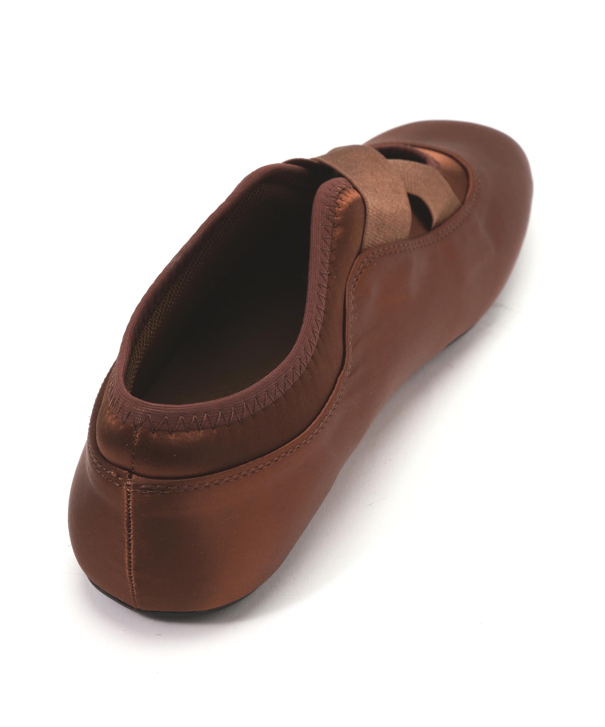 フラットバレエスニーカー ブラウン