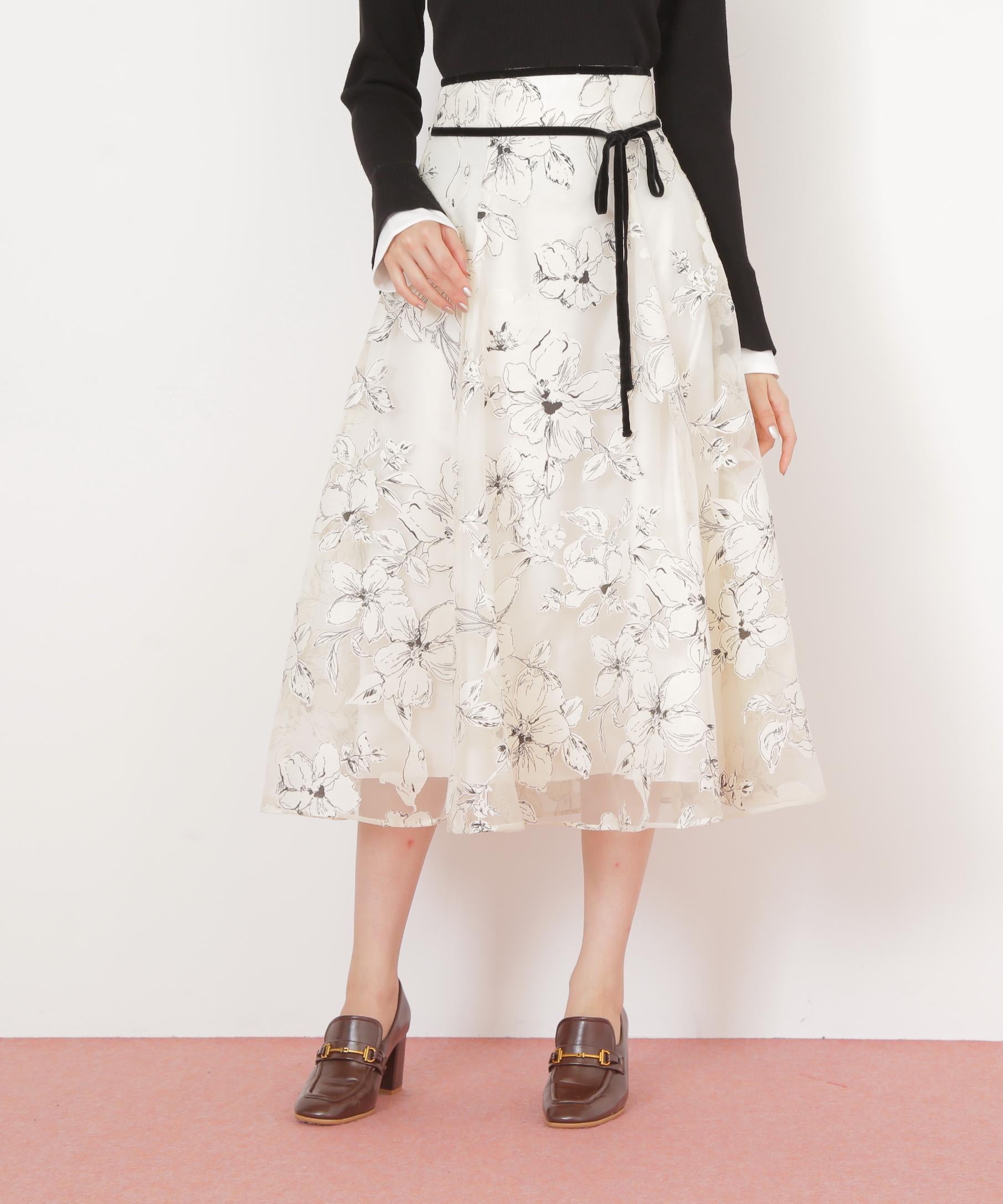 ベロアリボンオパールフラワースカート エクリュ