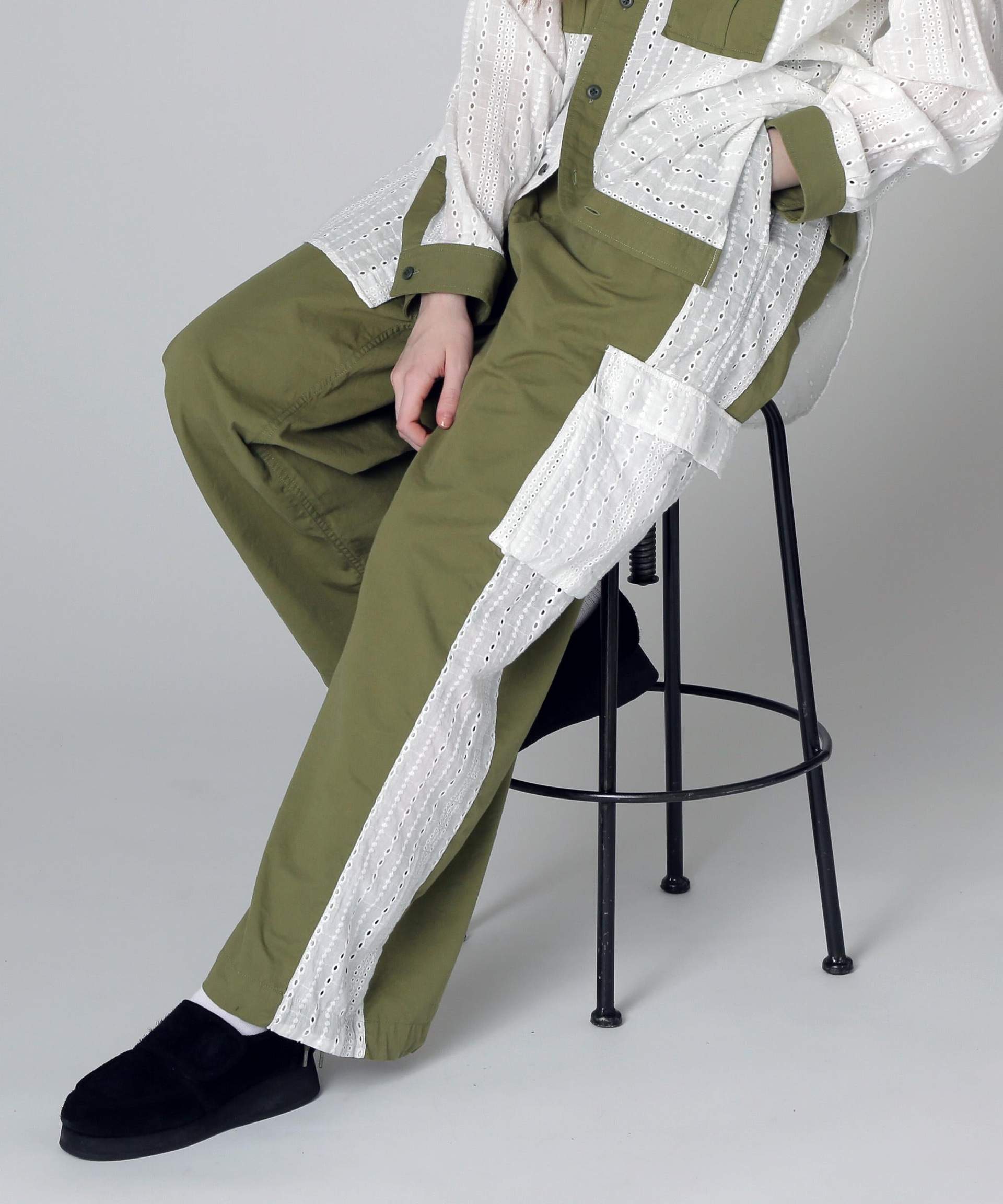 《WER LIMITED Relle LINE》LACE CA>GO PANTS/レースカーゴパンツ オリーブ