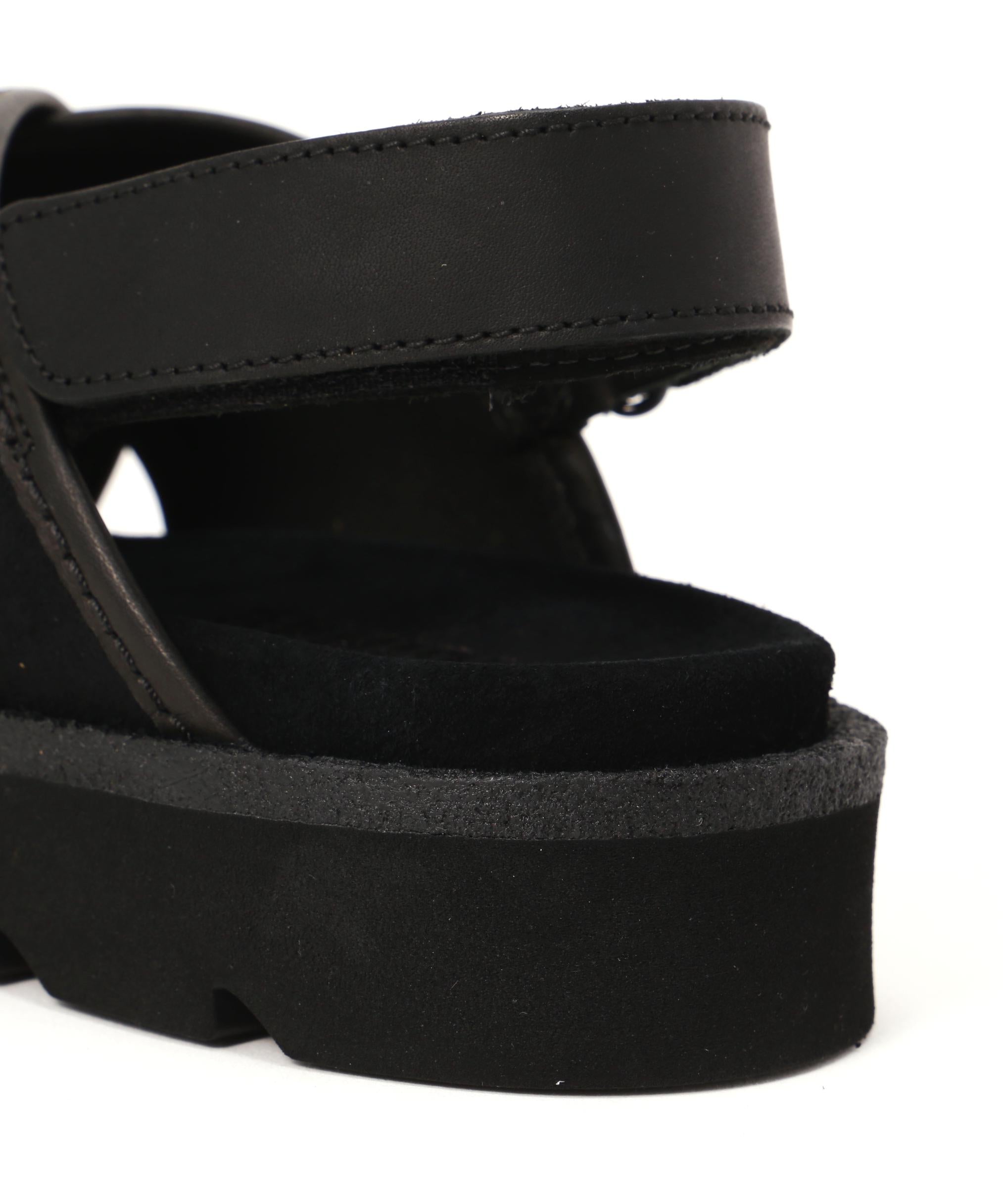 CLARKS/クラークス　MEARE CROSS レディースサンダル ブラック