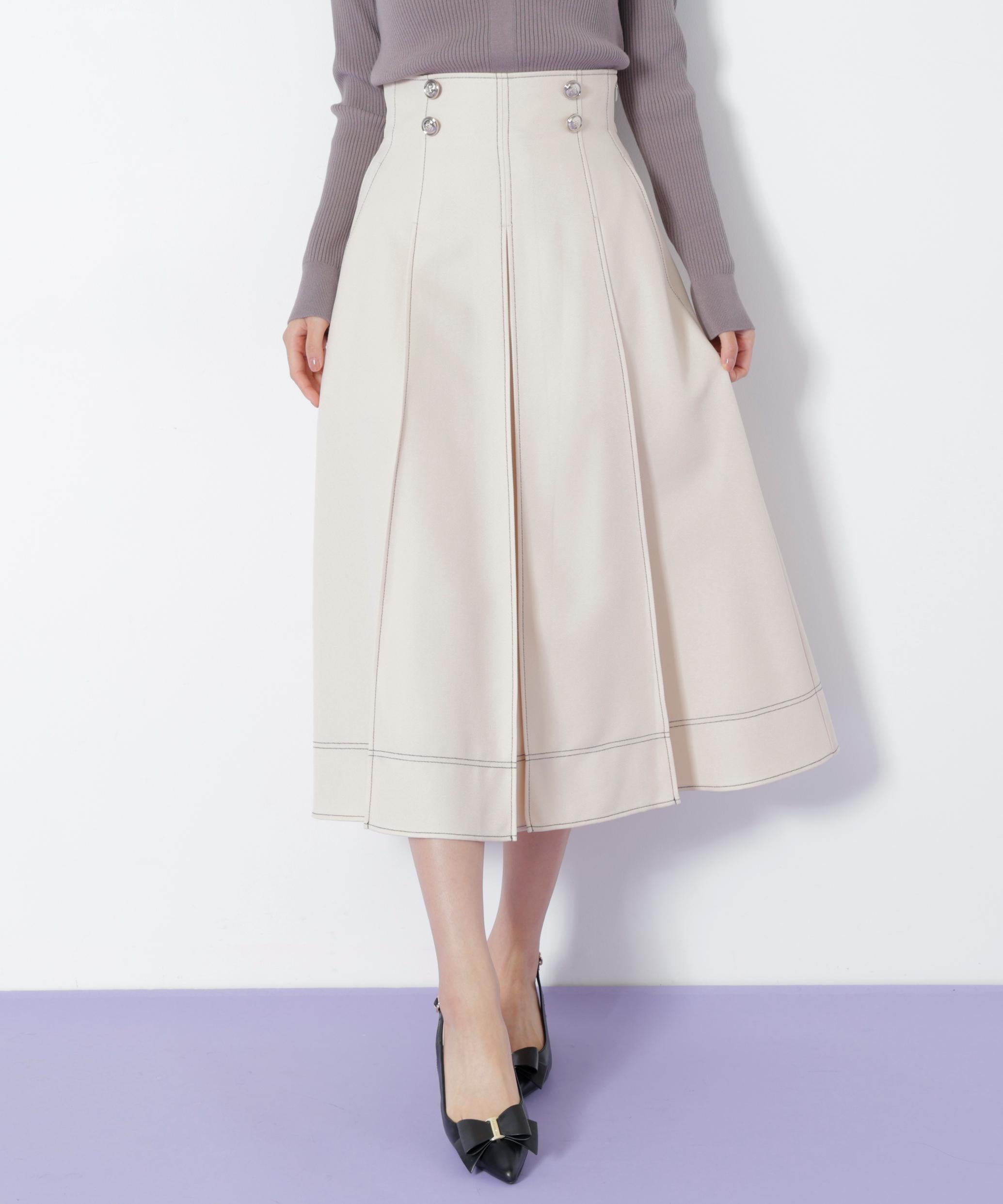 フロント釦配色ステッチスカート エクリュ