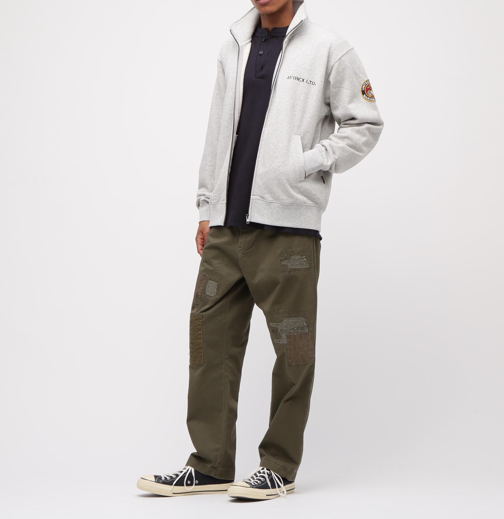 《直営店限定》CAMP LEJEUNE PATCHED STAND ZIP SWEAT グレー