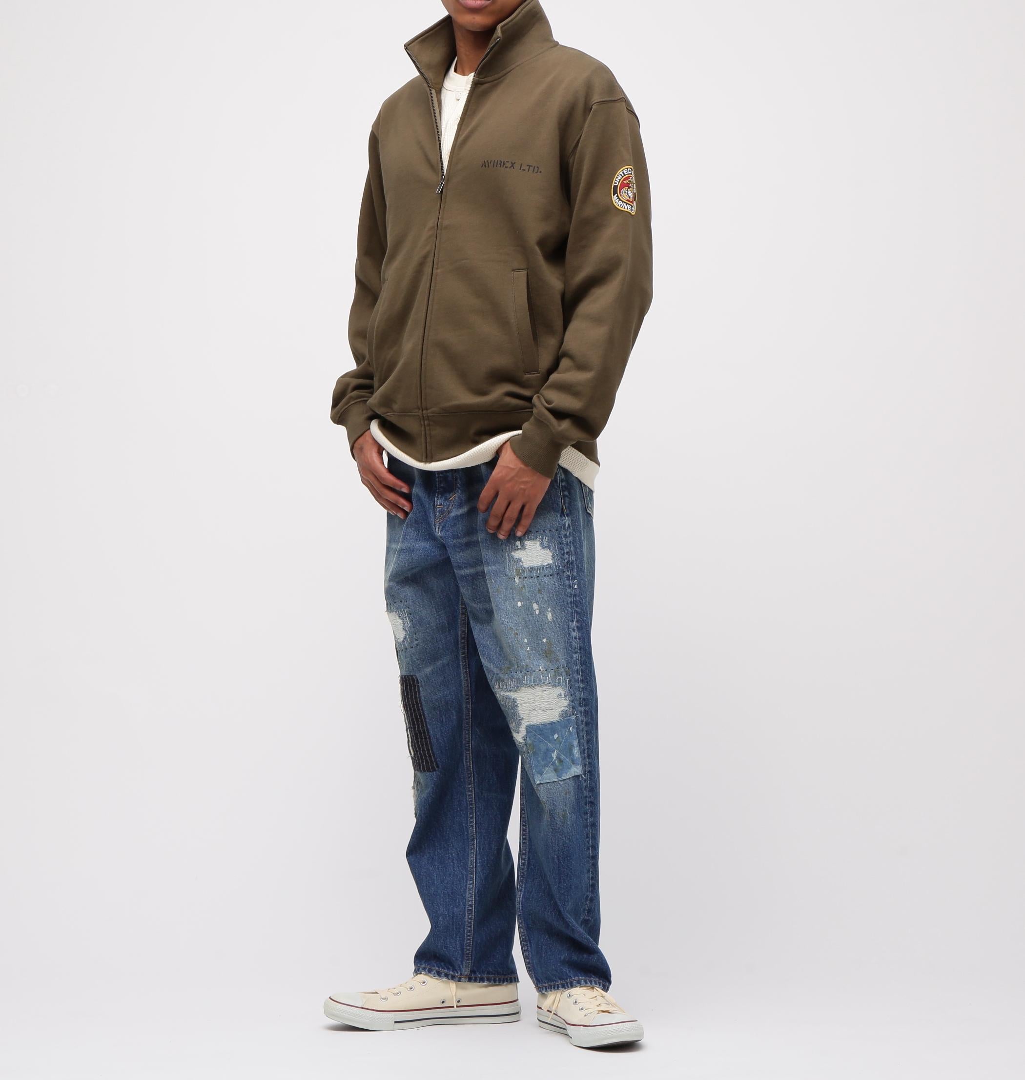 《直営店限定》CAMP LEJEUNE PATCHED STAND ZIP SWEAT オリーブ