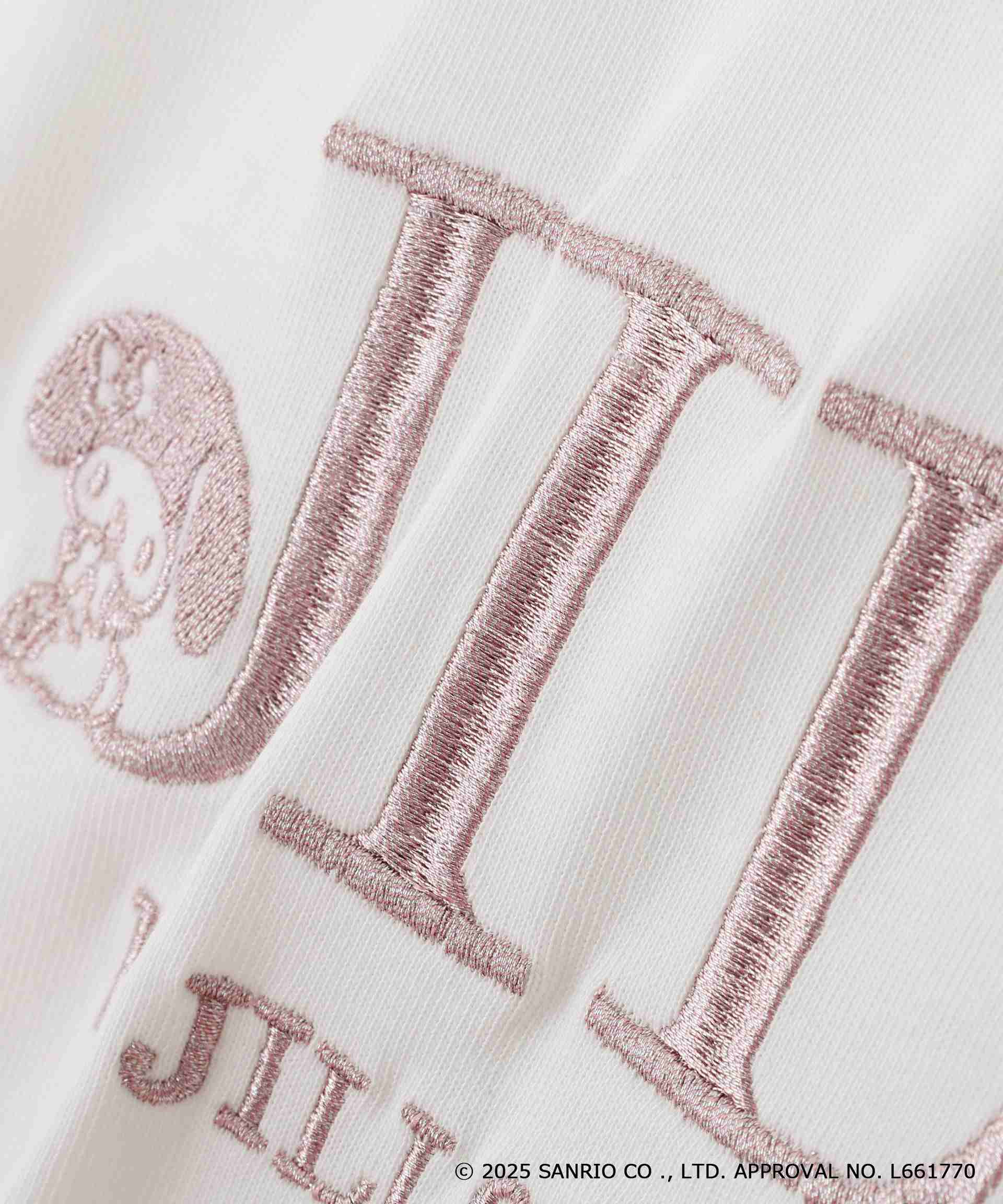 ＜マイメロディ＆クロミコラボ＞オーガニックコットン刺繍ロゴTシャツ ホワイト
