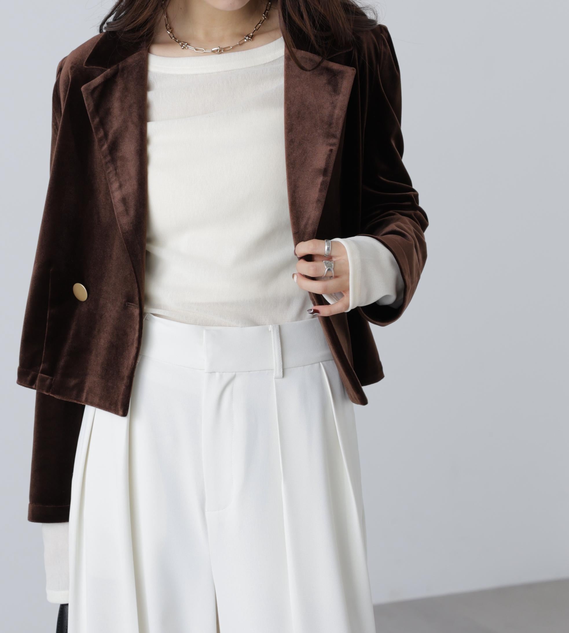 金ボタンベロアクロップドジャケット ブラウン