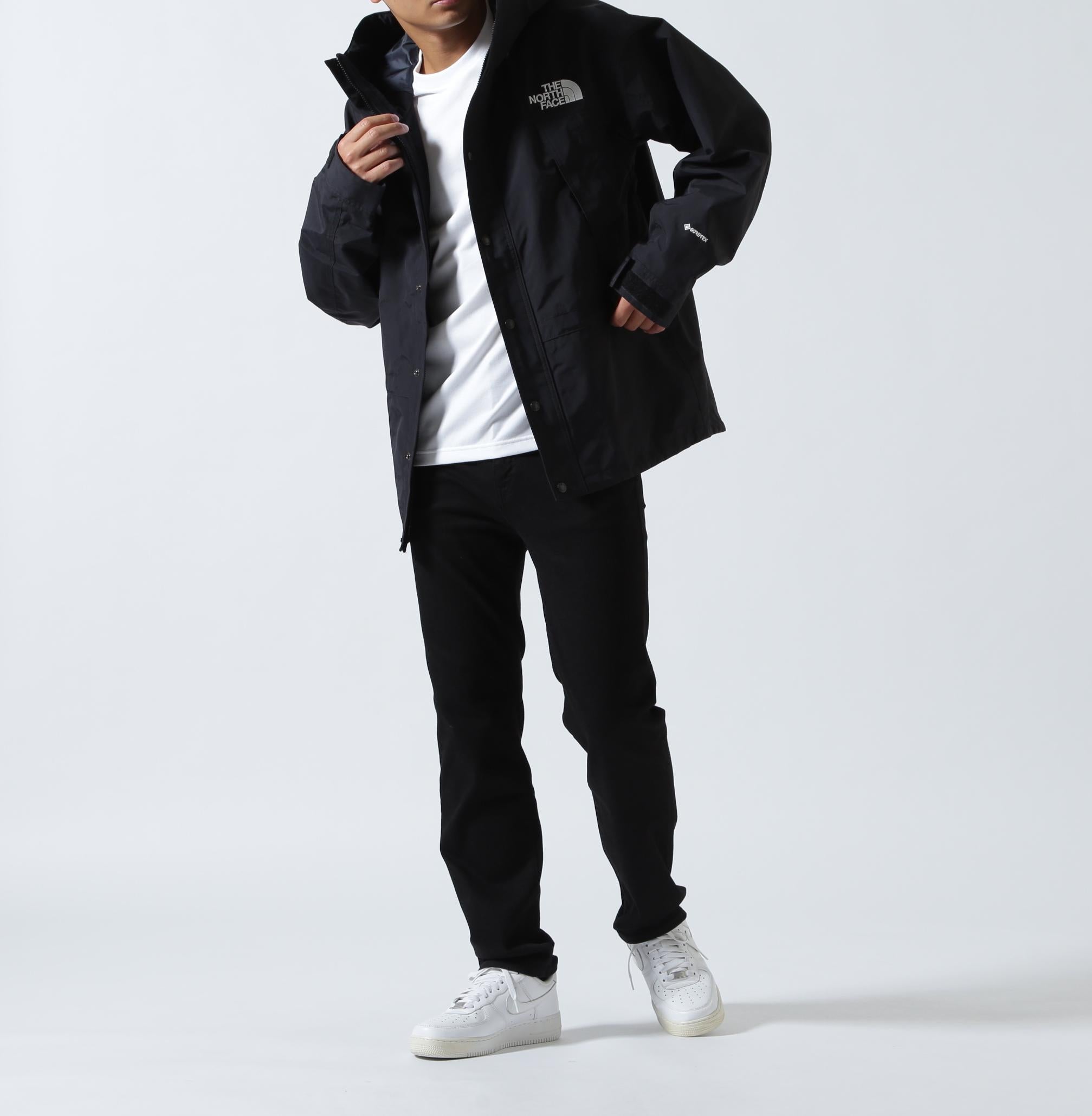THE NORTH FACE Mountain Light Jacket