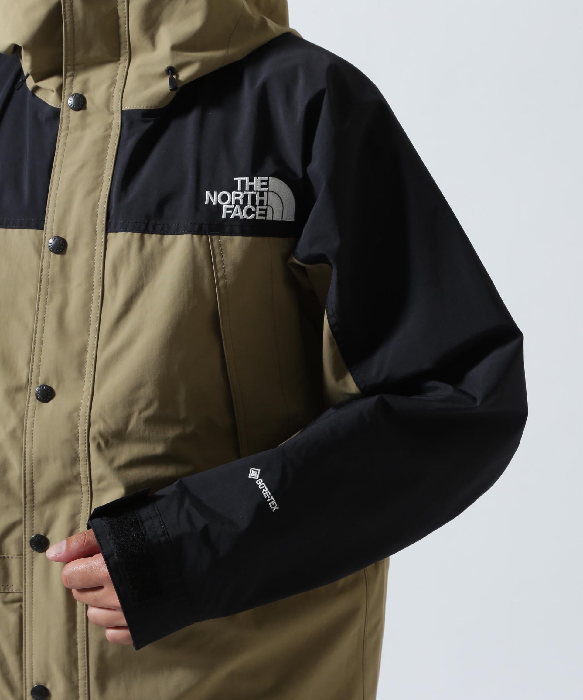THE NORTH FACE Mountain Light Jacket