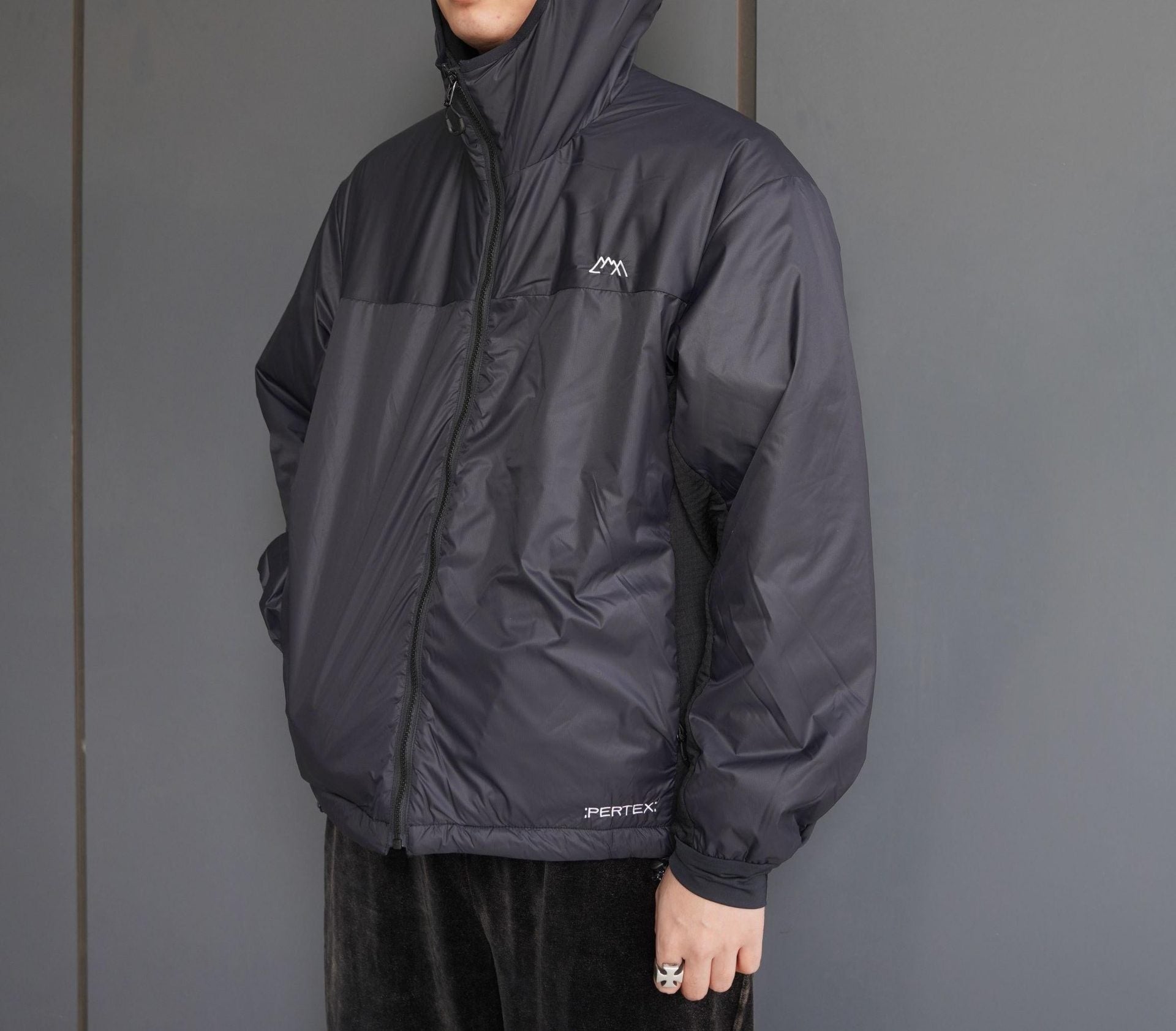 CMF OUTDOOR GARMENT/シーエムエフ アウトドアガーメント　別注 UL WARMER JK ブラック