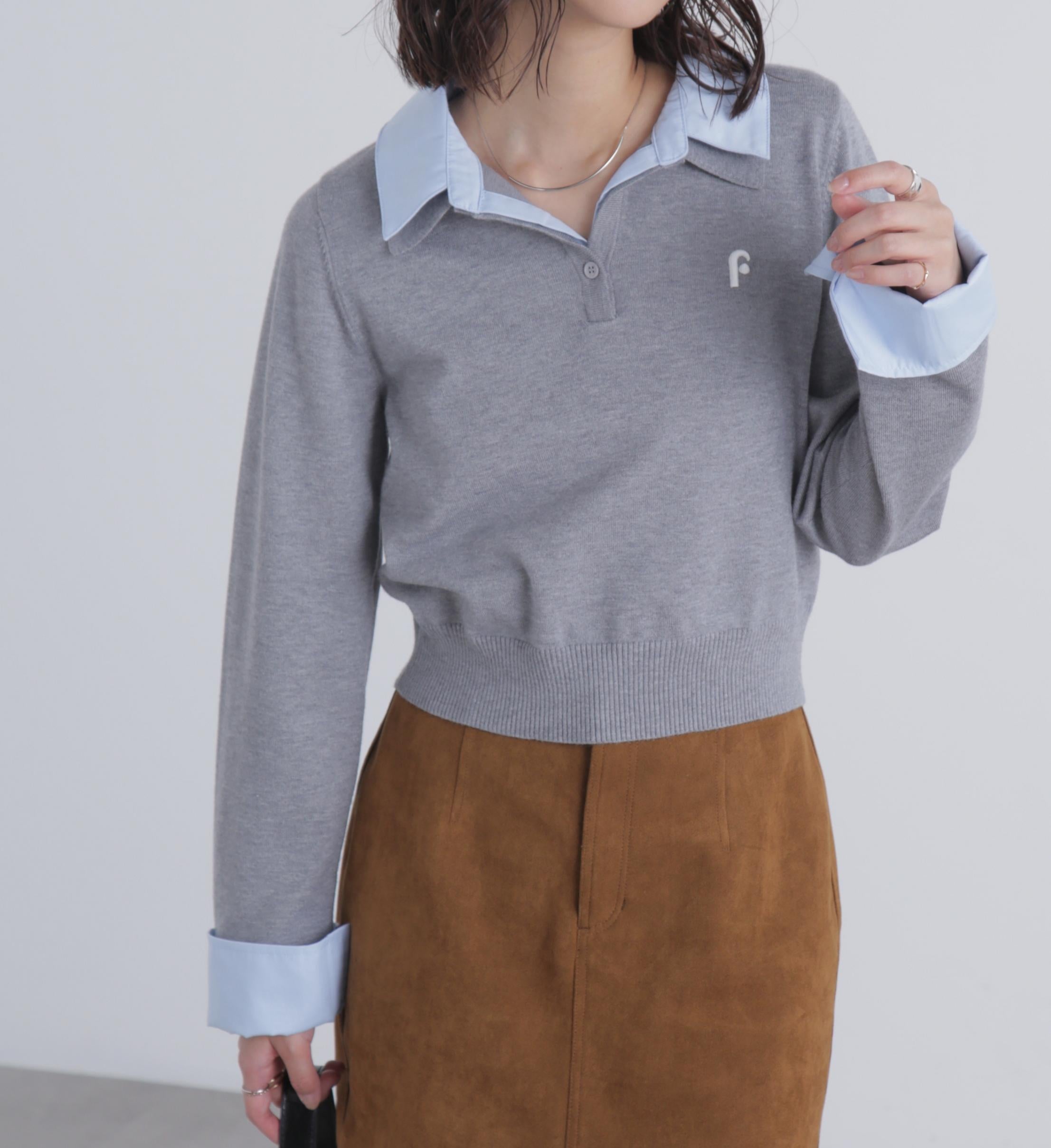 衿付きレイヤード風ポロニット グレー