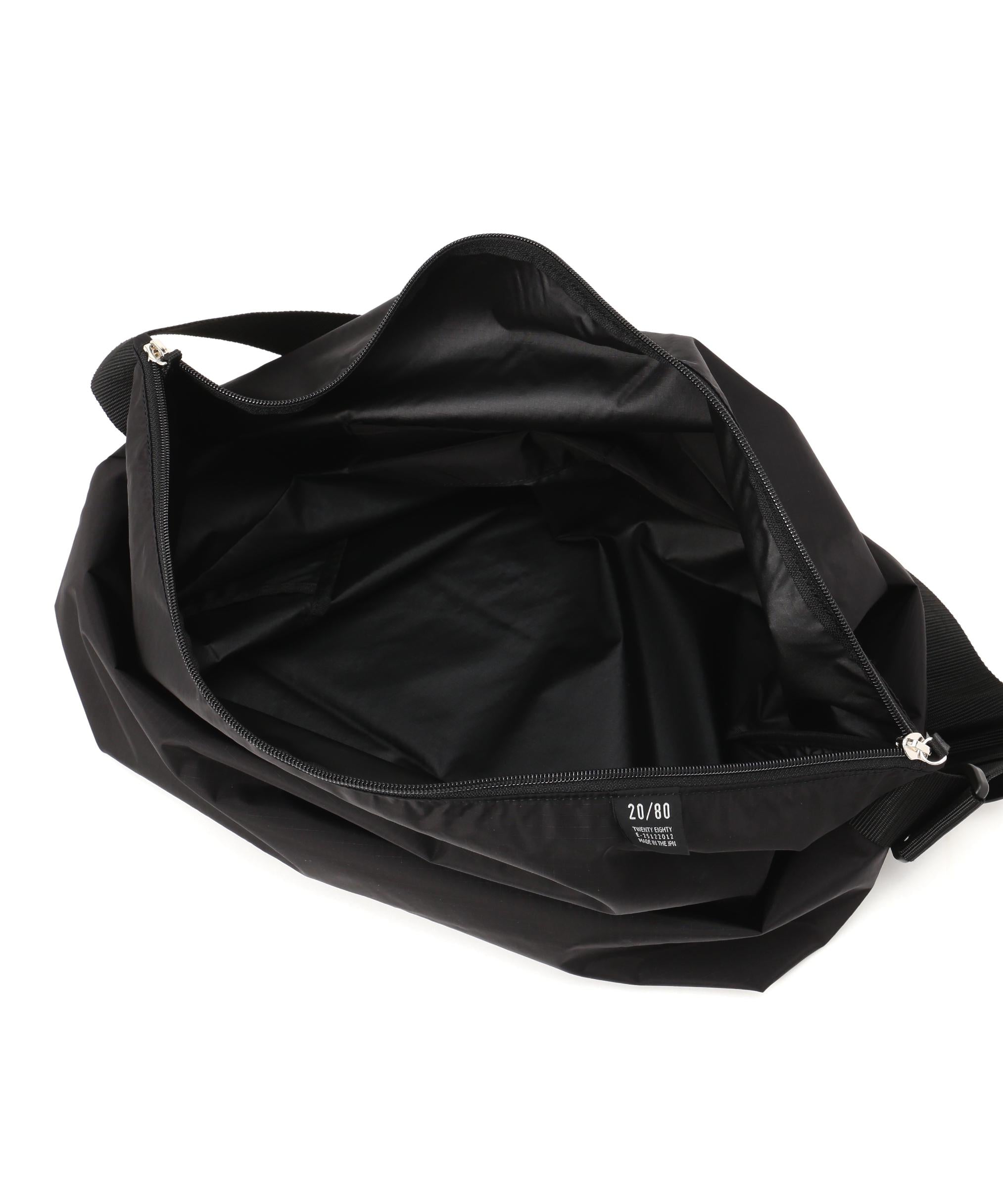 トゥエンティーエイティー/ RIP-STOP NYLON MESSENGER BAG ブラック