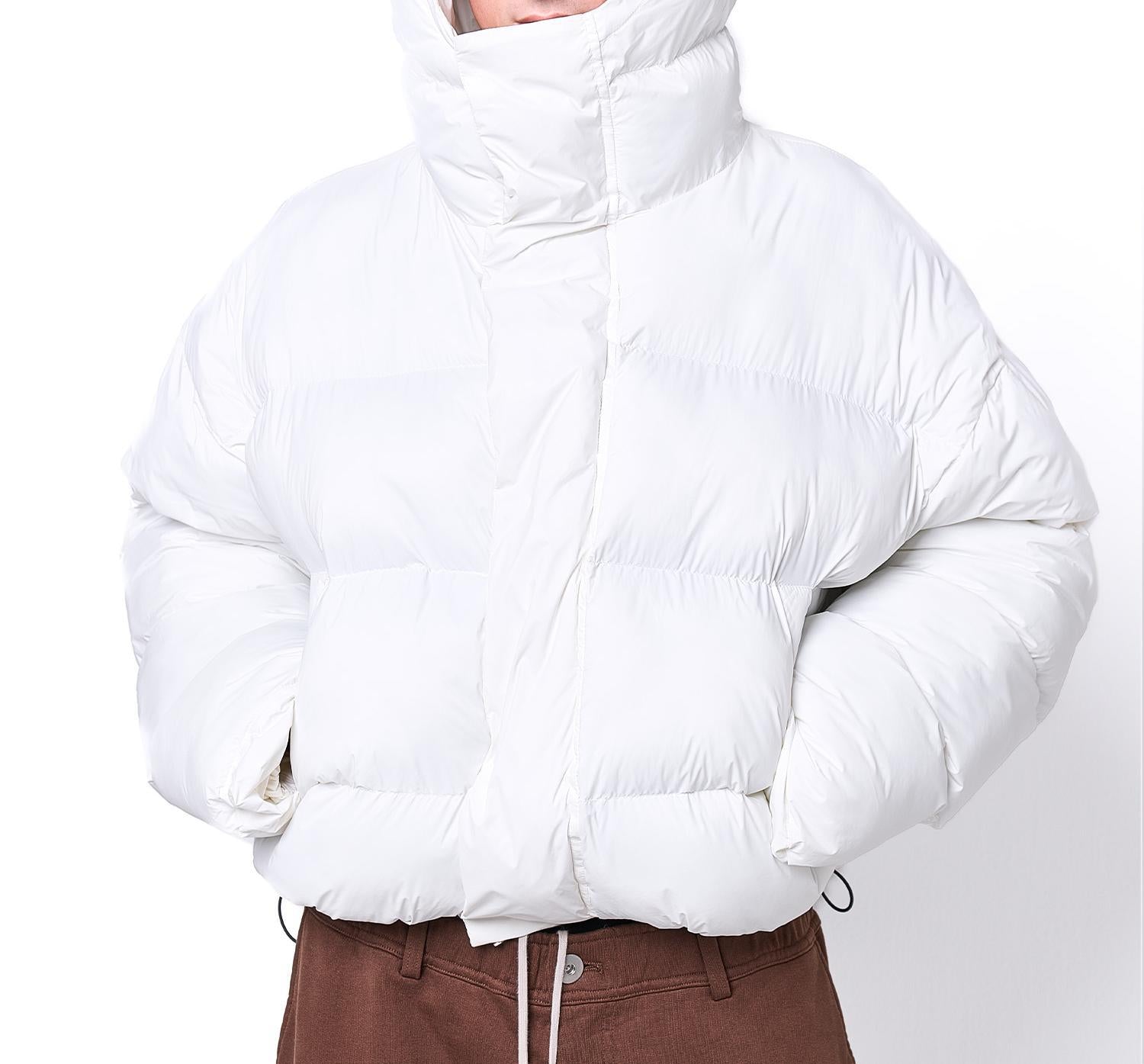 DankeSchon/ダンケシェーン/高密度NYLON HOODED BLOUSON ホワイト