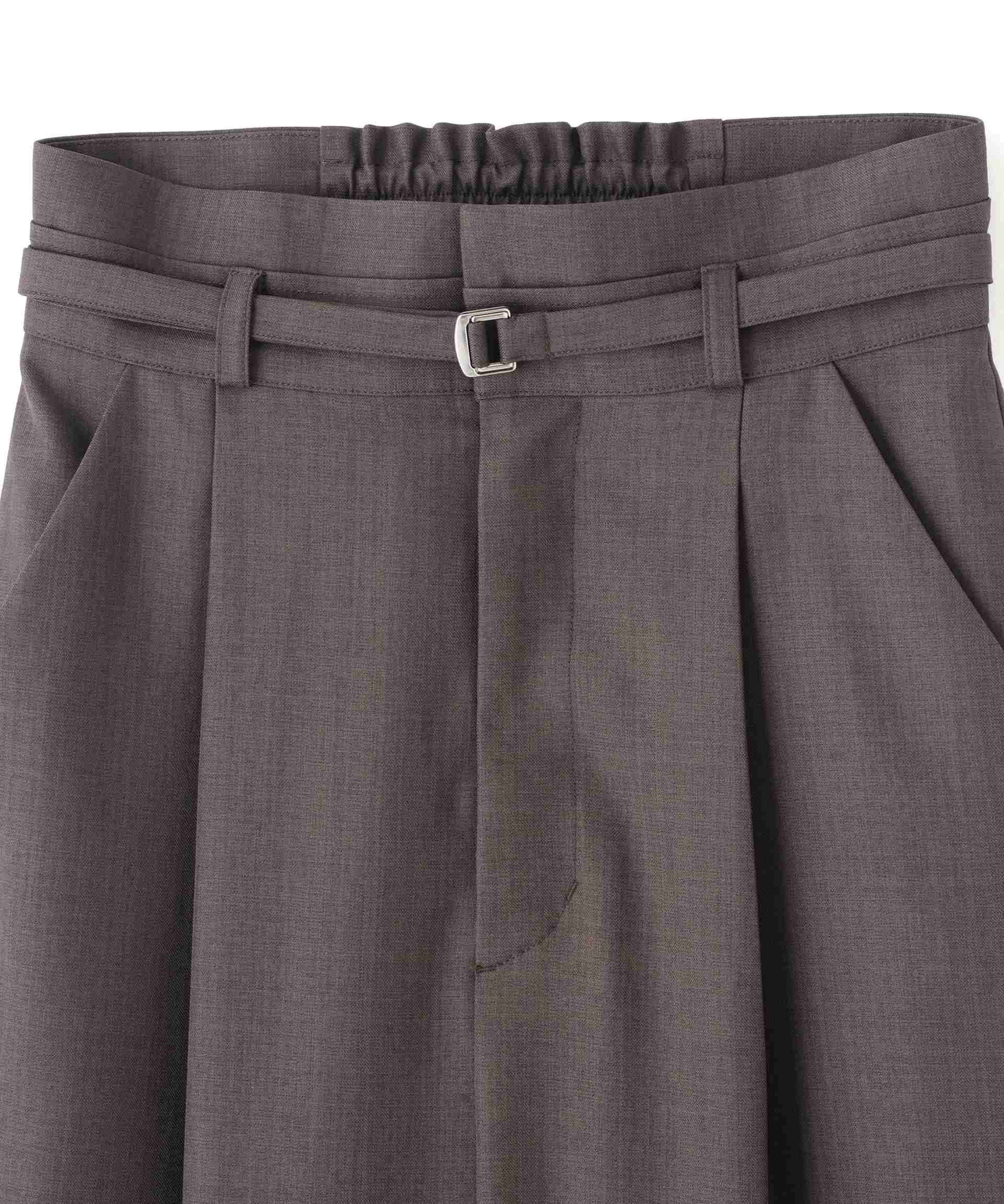 細ベルト付きワイドパンツ チャコール