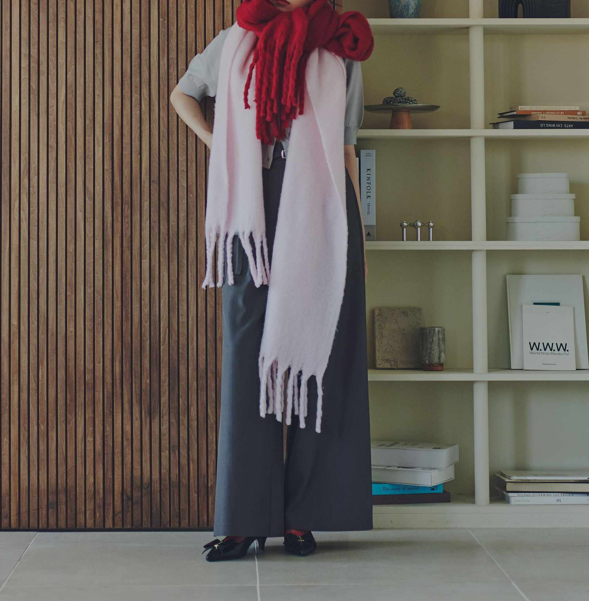 細ベルト付きワイドパンツ チャコール