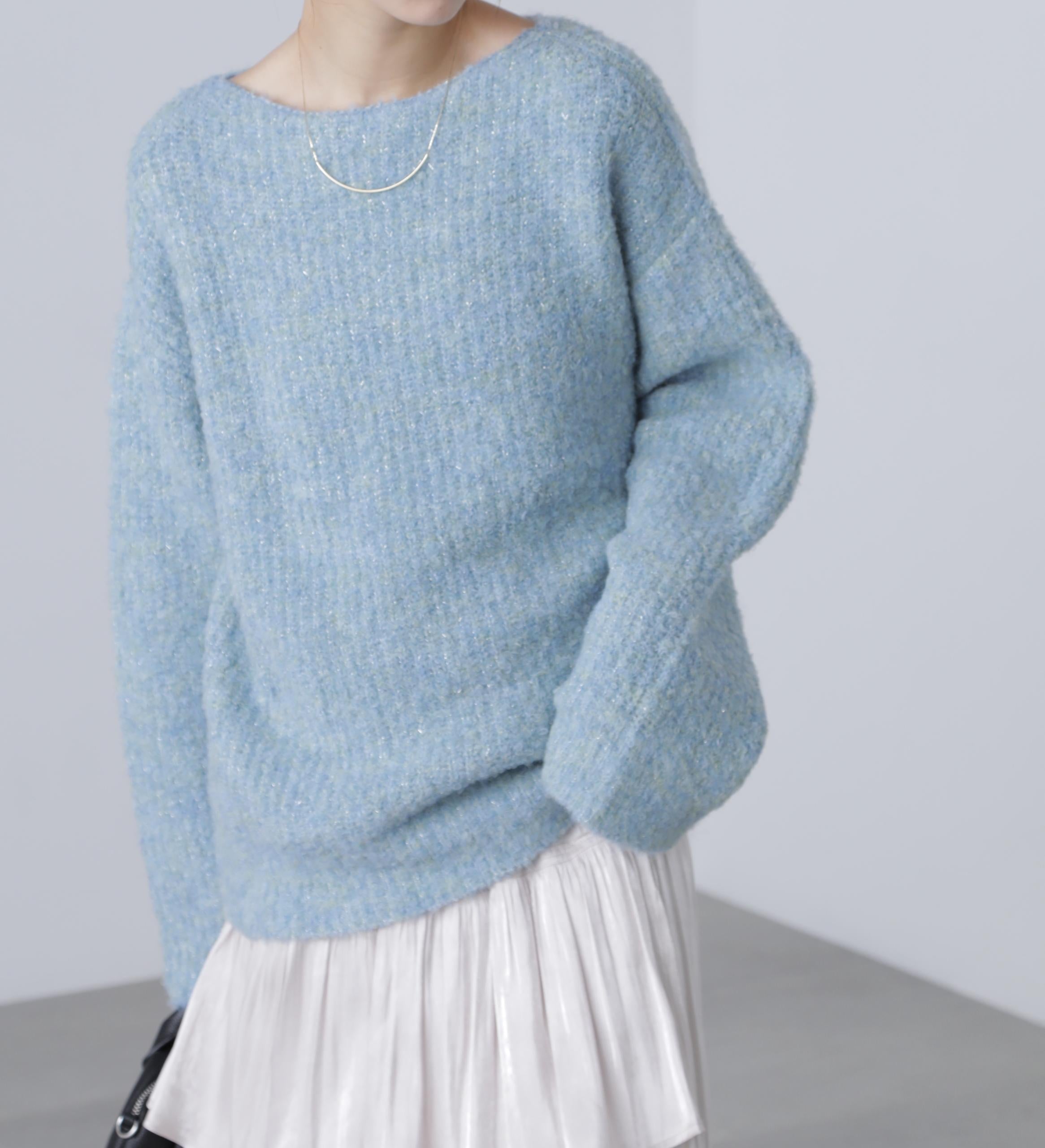 ラメミックスブークレー畔ニット ブルー