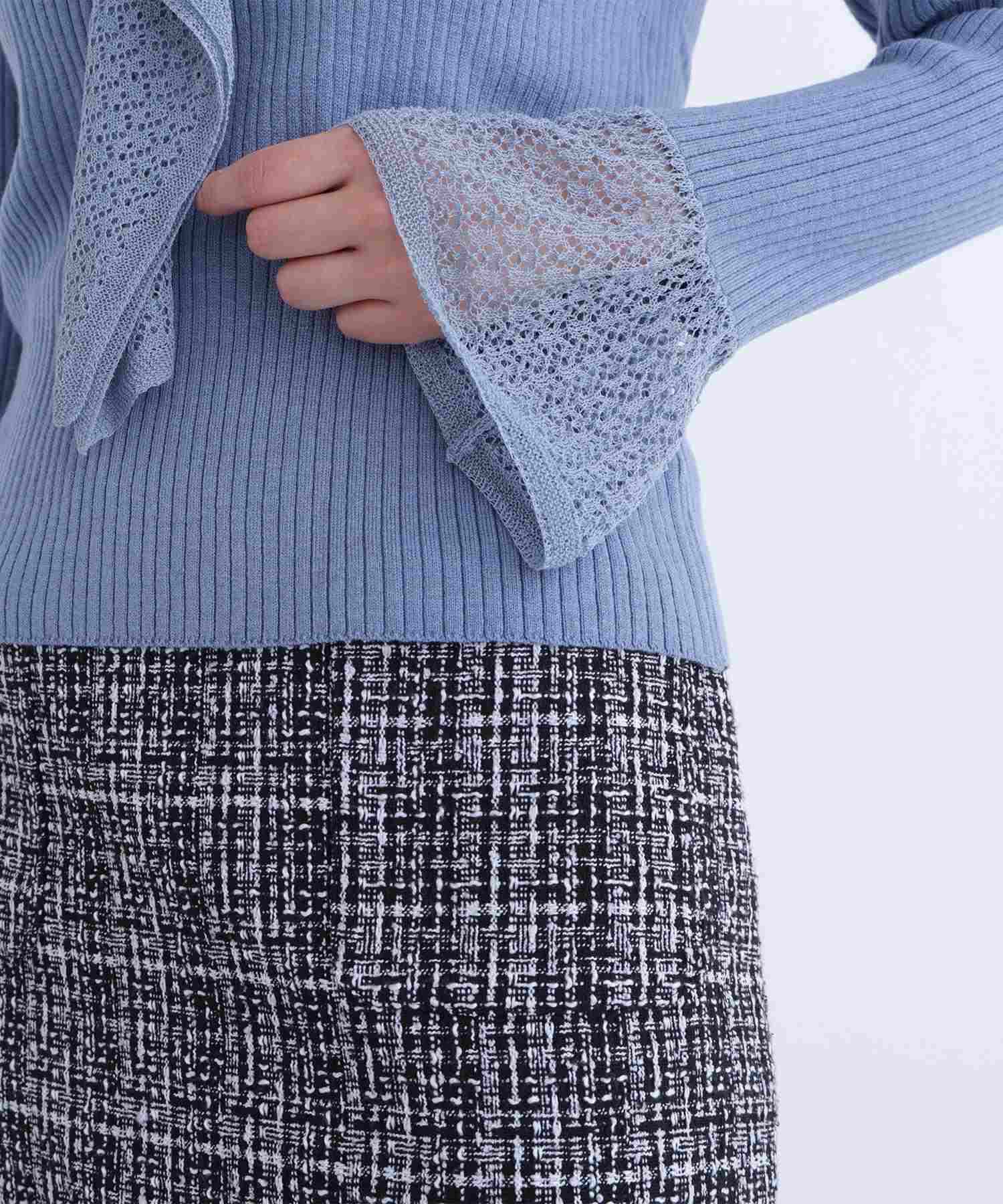 レーストリムリブニット ブルー