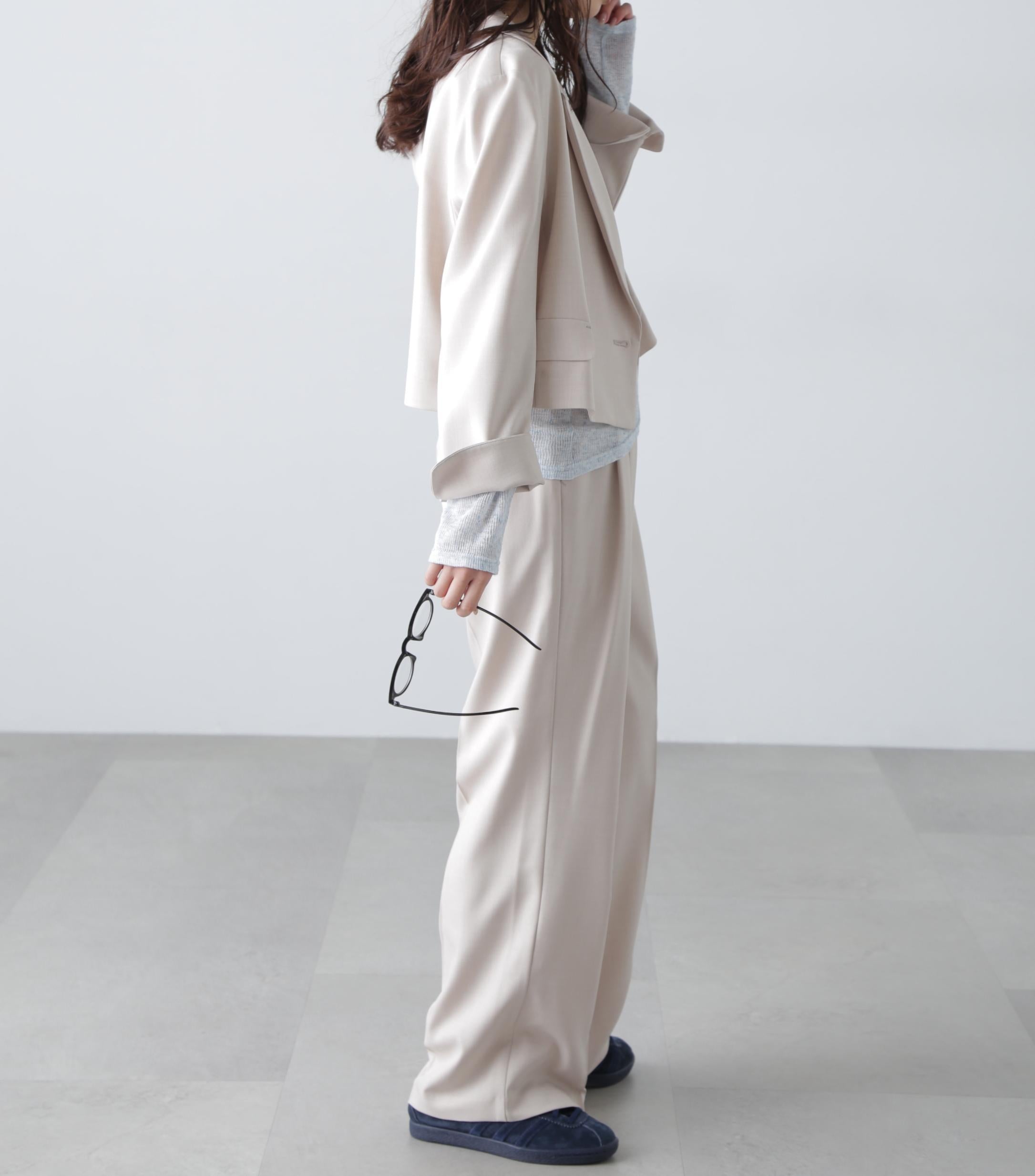 梳毛調合繊ショートジャケット ライトベージュ