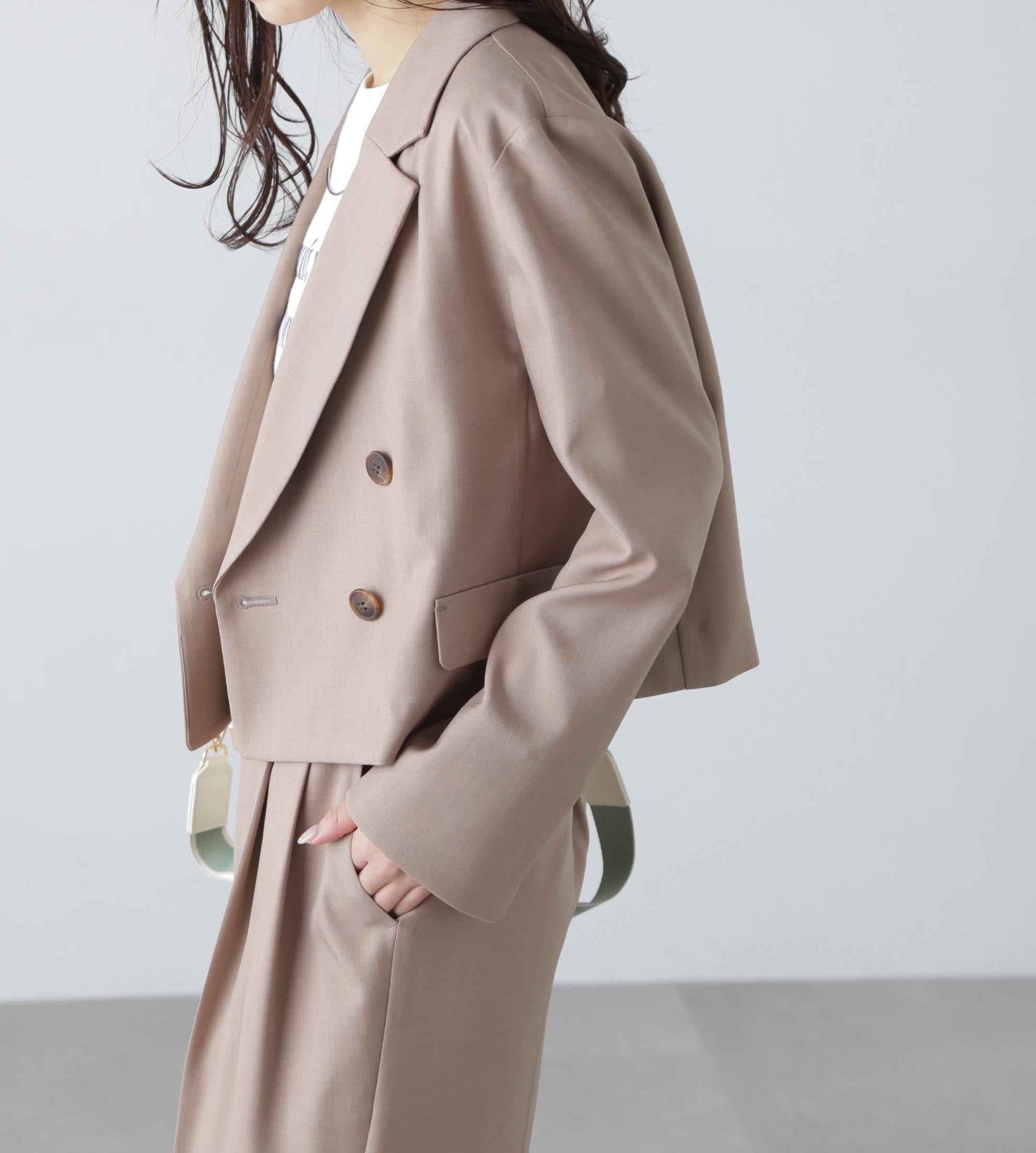 梳毛調合繊ショートジャケット モカ