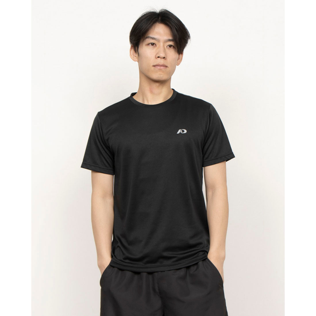 エーディーワン A.D.ONE A.D.ONE メンズ 接触冷感 クルーネックTEE エーディーワン スポーツウェア Tシャツ （ブラック） ブラック