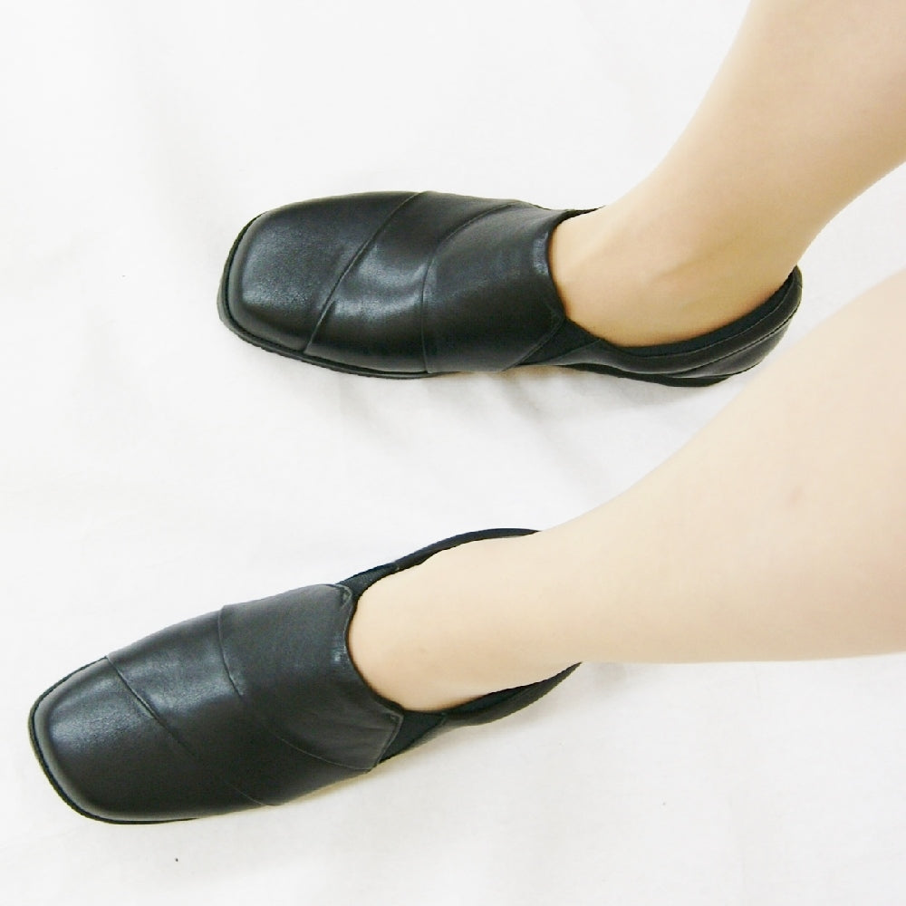 エーオーケー A-OK 【A-OK】コンフォート系の万能本革スリッポンパンプス 《SG9461》（黒） 黒