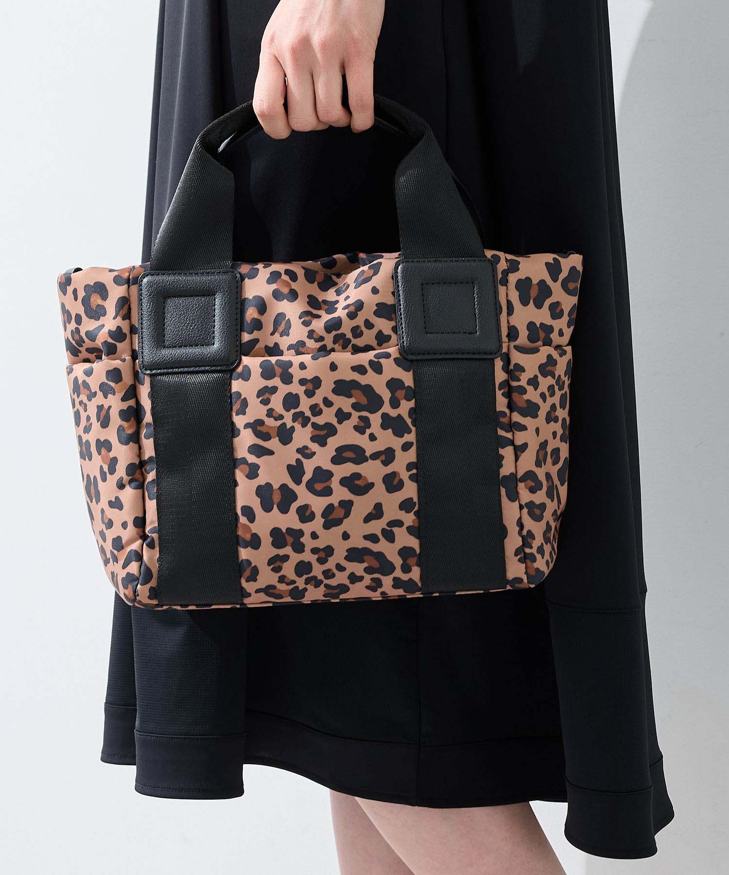 A/C DESIGN BY ALPHA CUBIC Nylon 2WAY Bag