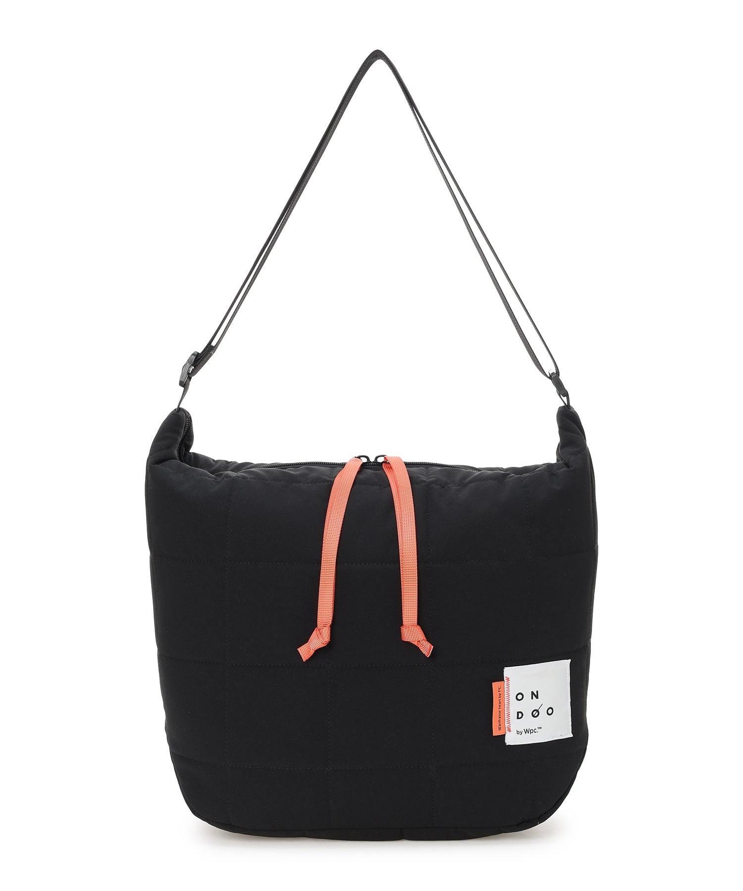 エーシーデザインバイアルファキュービック A/C DESIGN BY ALPHA CUBIC 【ONDOO】キルティングショルダーバック （オフホワイト） オフホワイト