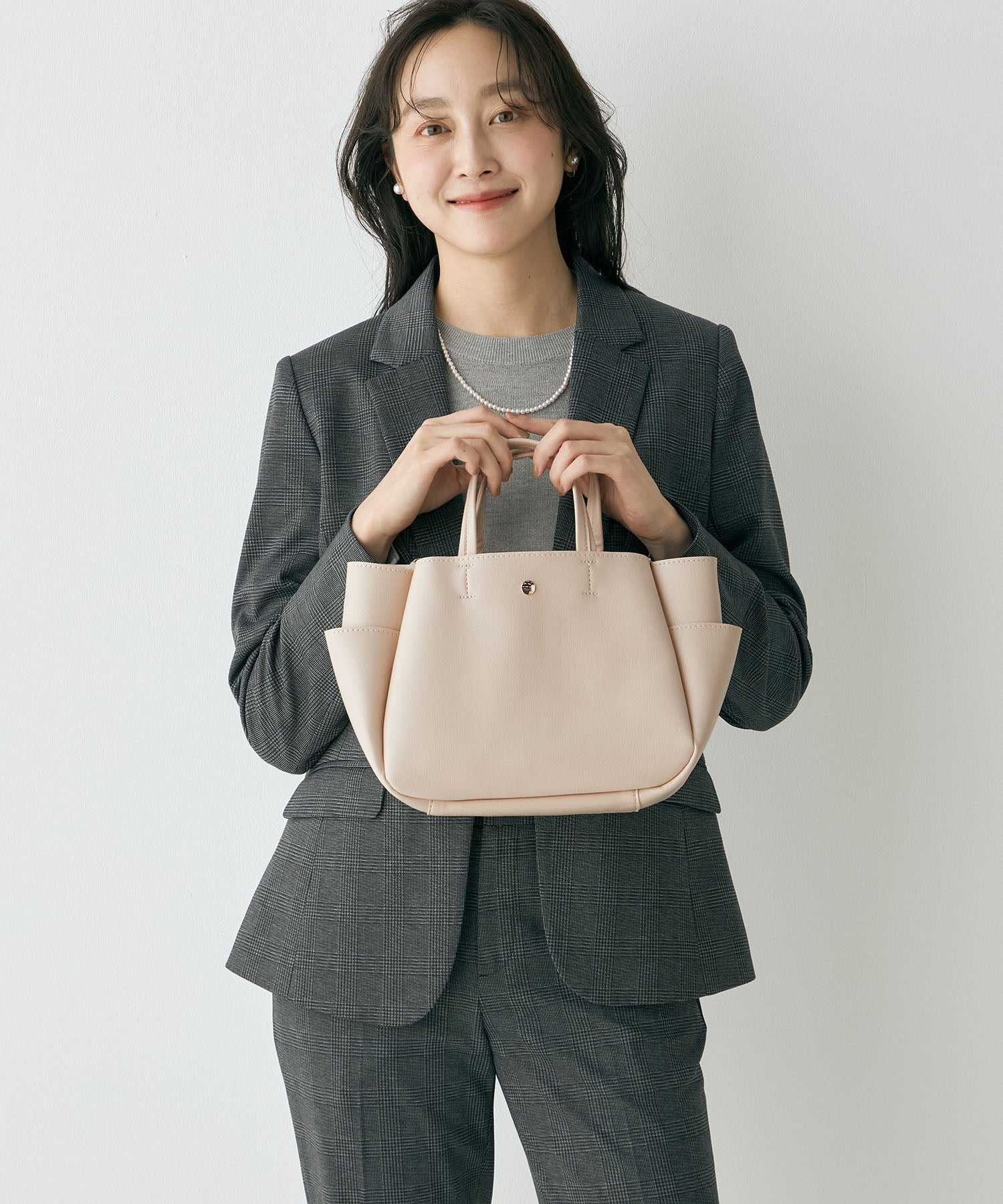 A/C DESIGN BY ALPHA CUBIC 【Lightweight】Plump 2WAY Shoulder Bag