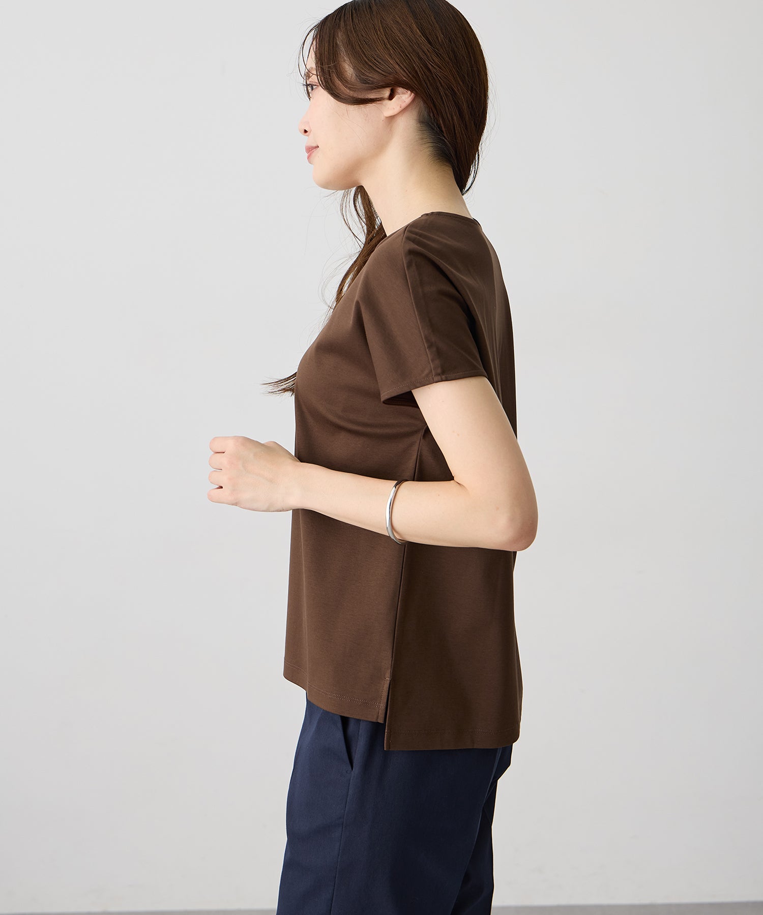 エーシーデザインバイアルファキュービック A/C DESIGN BY ALPHA CUBIC フレンチVネックTシャツ【すごツヤ】 （ライトグレー） ライトグレー