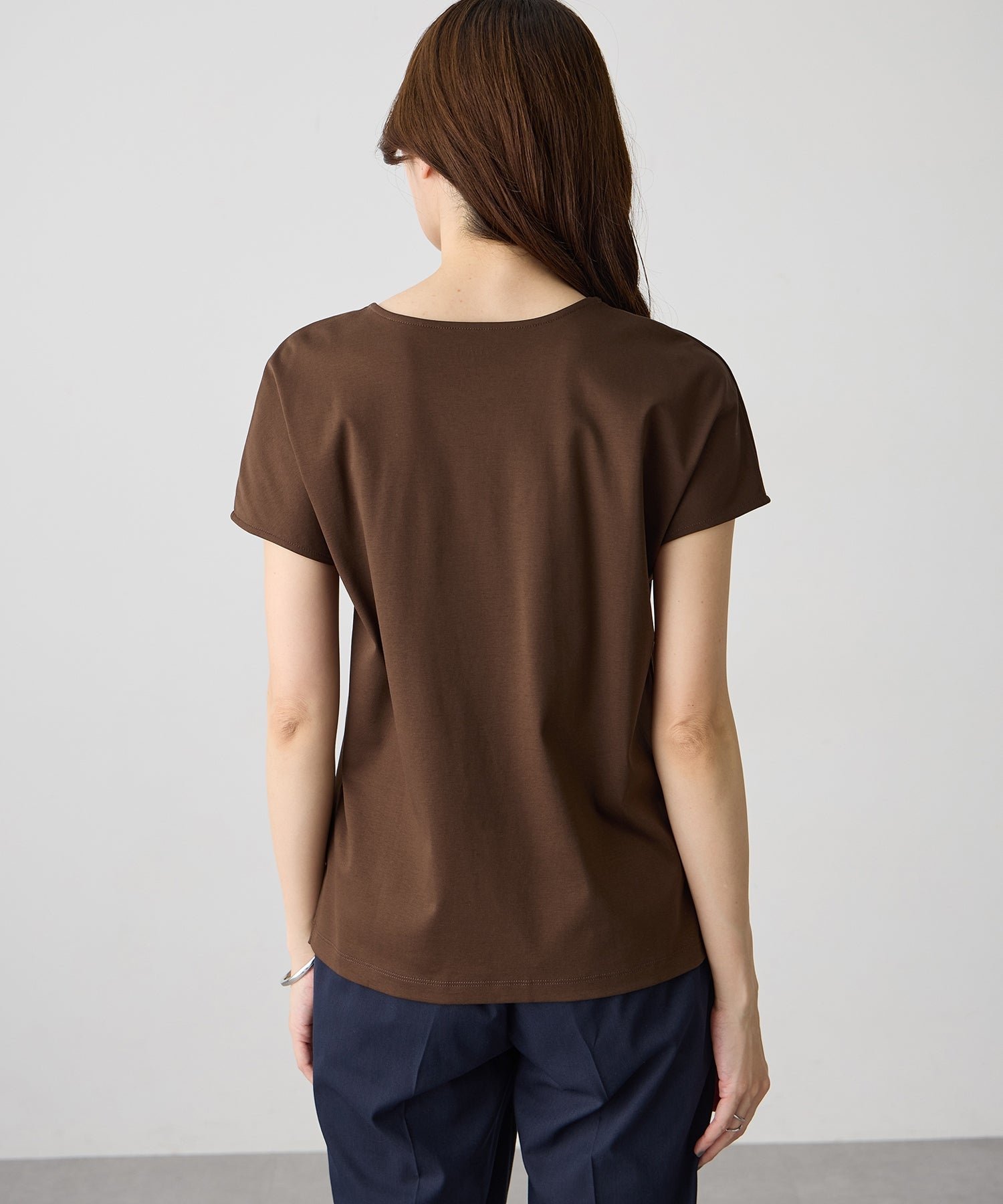 エーシーデザインバイアルファキュービック A/C DESIGN BY ALPHA CUBIC フレンチVネックTシャツ【すごツヤ】 （ライトグレー） ライトグレー