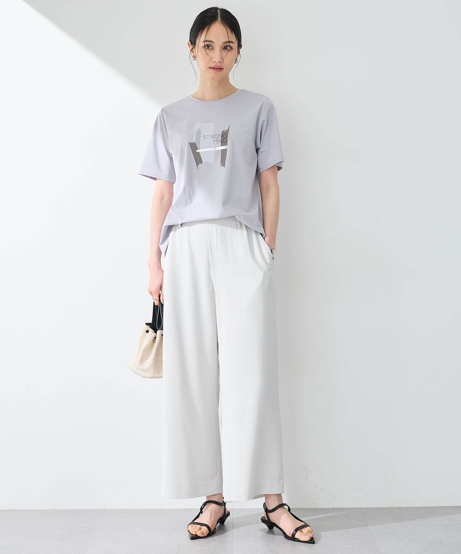 エーシーデザインバイアルファキュービック A/C DESIGN BY ALPHA CUBIC グラフィックTシャツ【接触冷感・UVカット】 （オフホワイト） オフホワイト