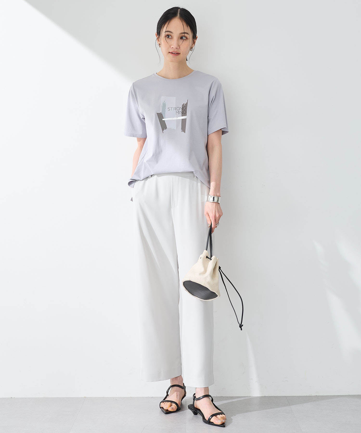 エーシーデザインバイアルファキュービック A/C DESIGN BY ALPHA CUBIC グラフィックTシャツ【接触冷感・UVカット】 （オフホワイト） オフホワイト
