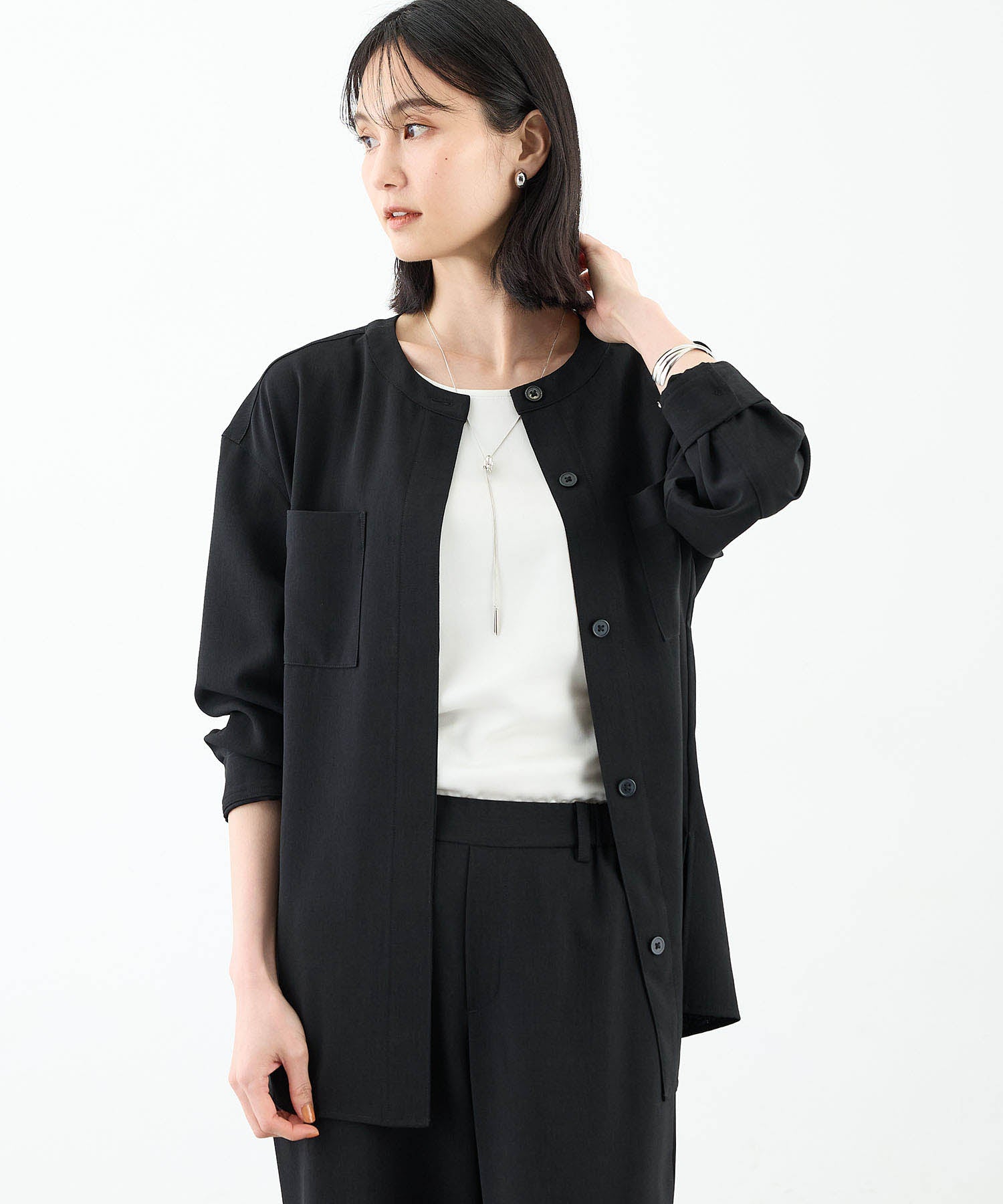 エーシーデザインバイアルファキュービック A/C DESIGN BY ALPHA CUBIC 【美モーション】ストレッチノーカラーシャツジャケット【接触冷感・UVカット】 （ブラック） ブラック