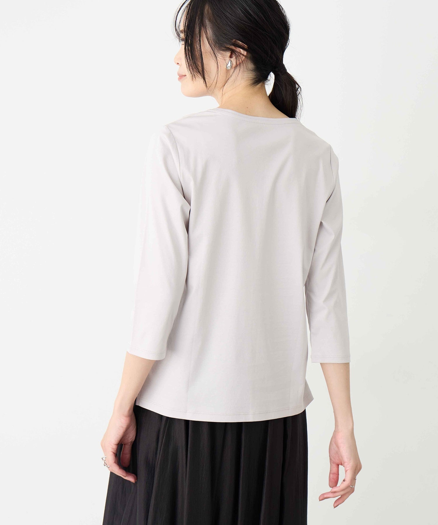 エーシーデザインバイアルファキュービック A/C DESIGN BY ALPHA CUBIC レースロゴTシャツ （オフホワイト） オフホワイト