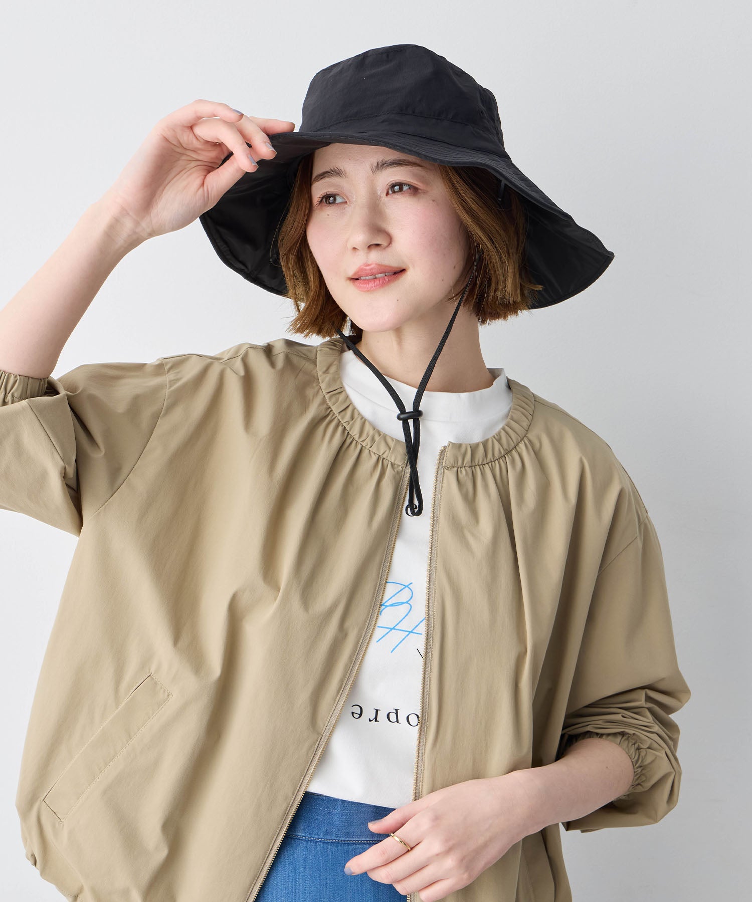 エーシーデザインバイアルファキュービック A/C DESIGN BY ALPHA CUBIC 【Wpc.】UVカット接触冷感つば広サファリハット【帽子 ハット つば部分 完全遮光100％＆完全UVカット100％生地 UPF50+ あご紐付き 調整可能 撥 （ブラック） ブラック