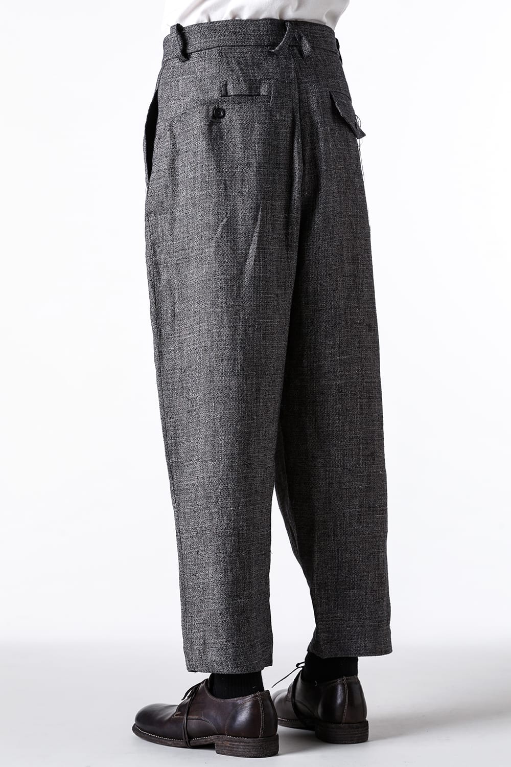 ア テンタティブ アトリエ A TENTATIVE ATELIER Ginsberg：Pleat Tailored Pants （Black Beige） Black Beige