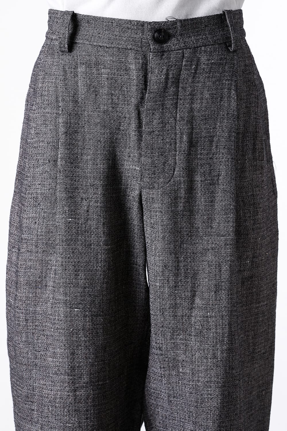ア テンタティブ アトリエ A TENTATIVE ATELIER Ginsberg：Pleat Tailored Pants （Black Beige） Black Beige