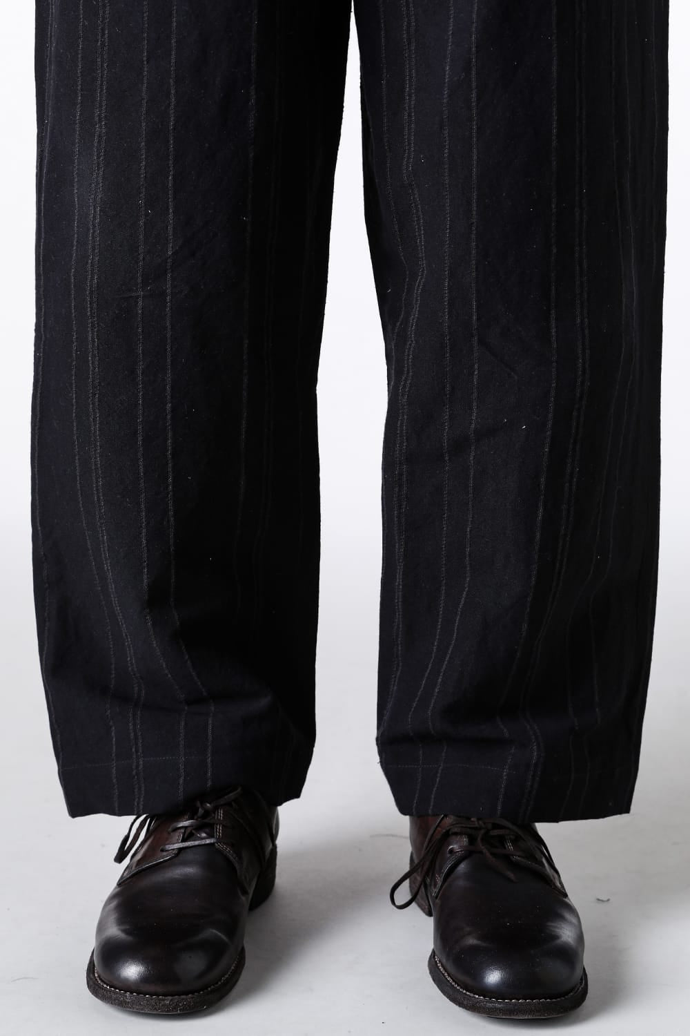 ア テンタティブ アトリエ A TENTATIVE ATELIER Gysin：Hand Stitches Stripes Buckle Pants （Black Stripe） Black Stripe